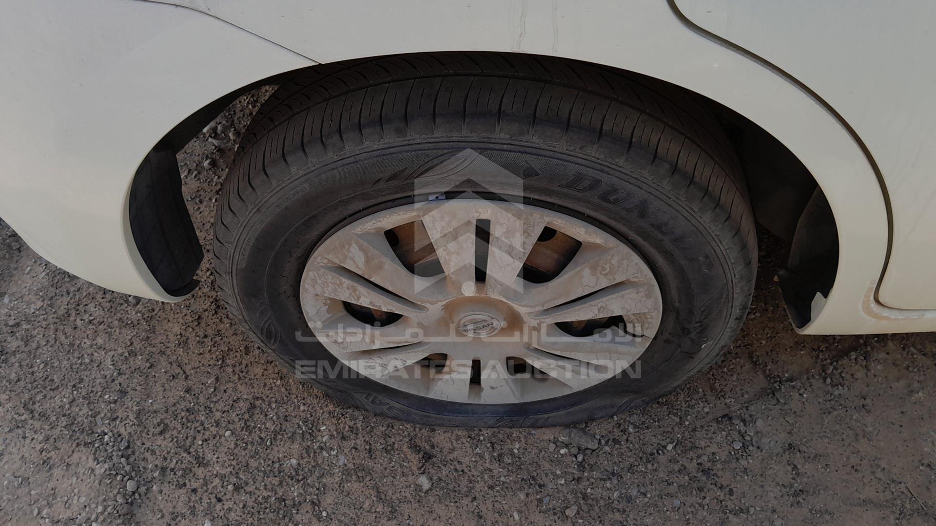 2016 NISSAN TIIDA VIN: MNTBC2C90G6008833