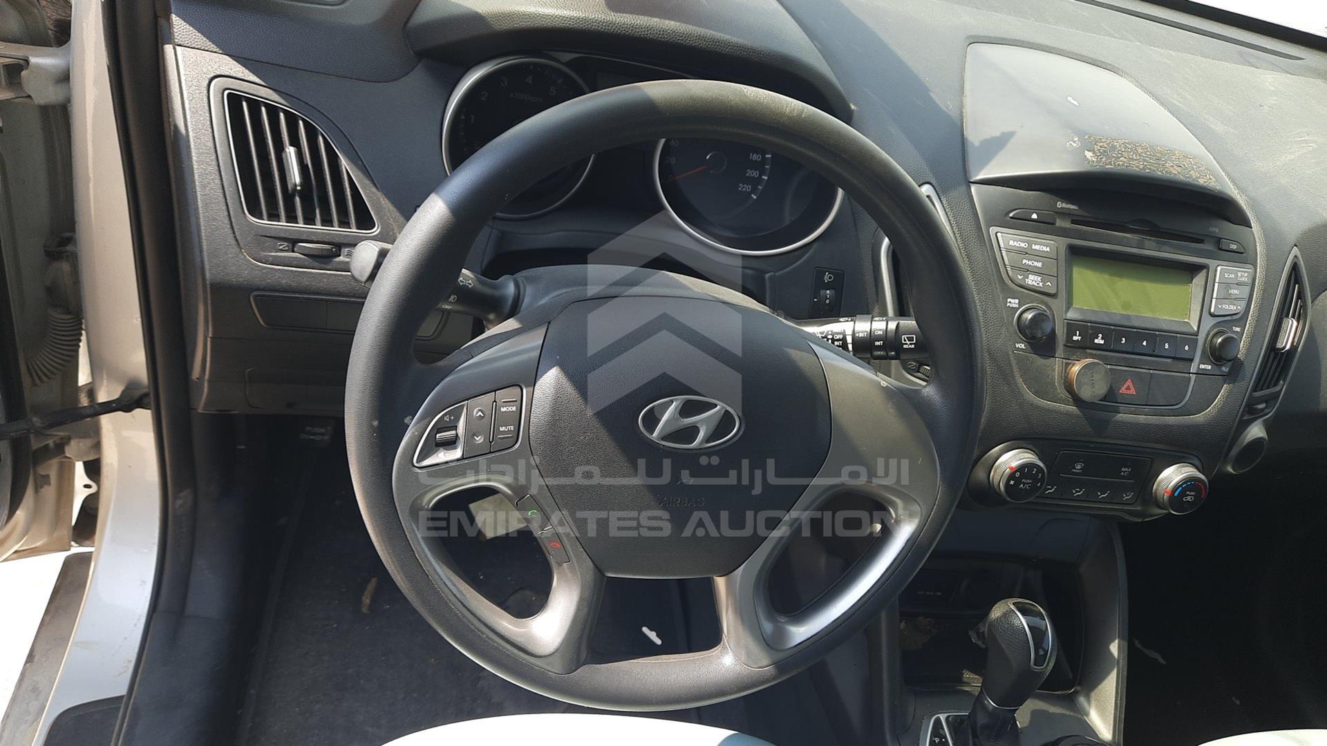 2015 HYUNDAI TUCSON VIN: KMHJT81E7FU056065