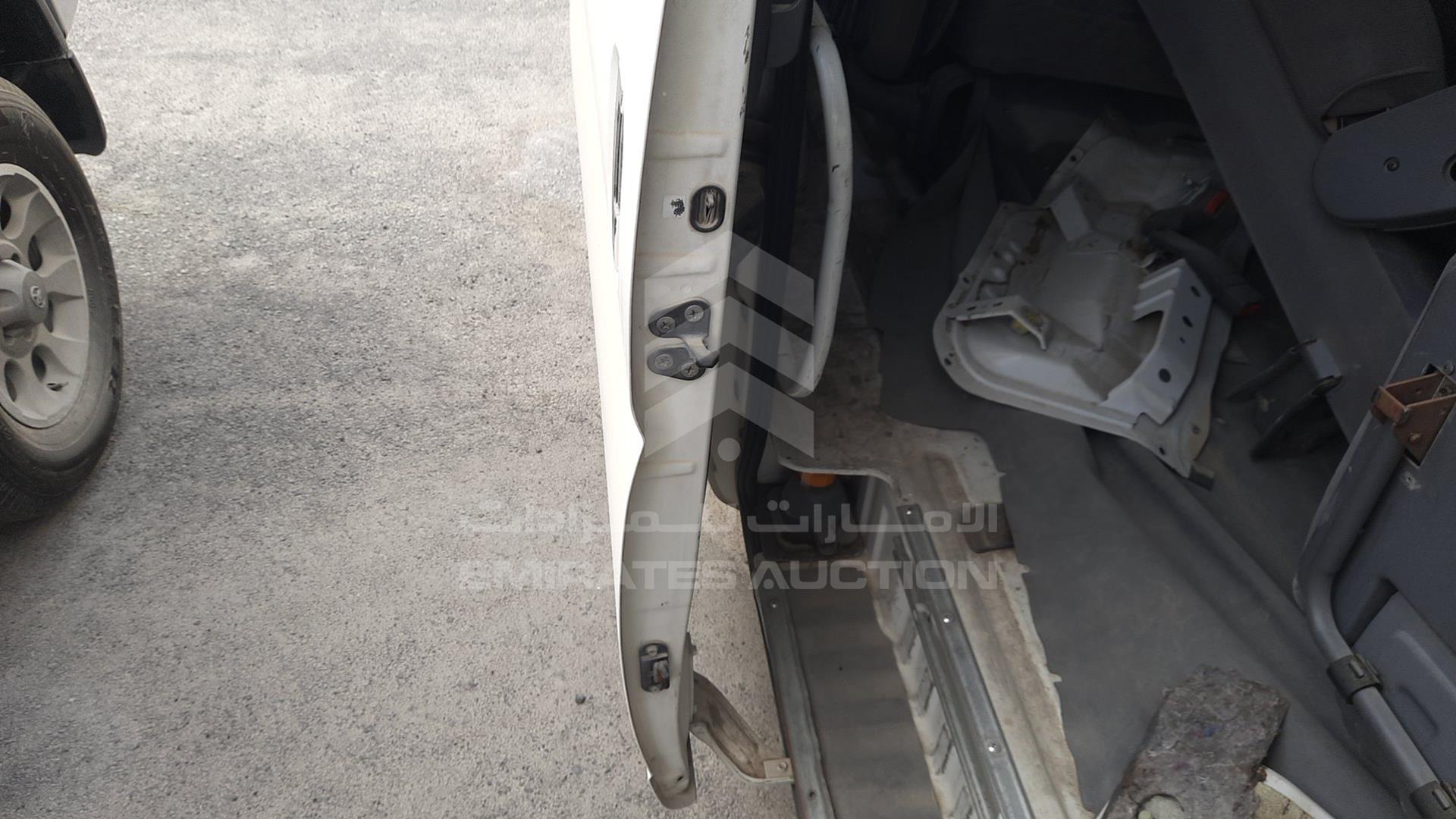 2004 NISSAN URVAN VIN: JN6FE54S74X416724