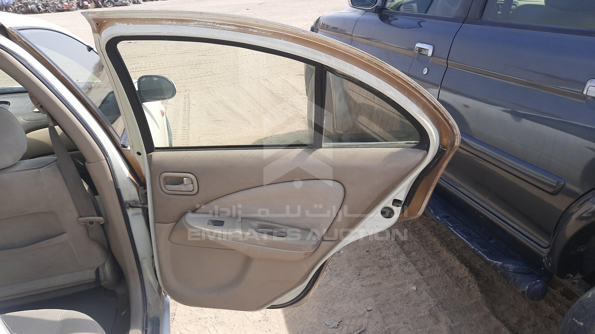 2003 NISSAN SUNNY VIN: JN1FN61C23W020780