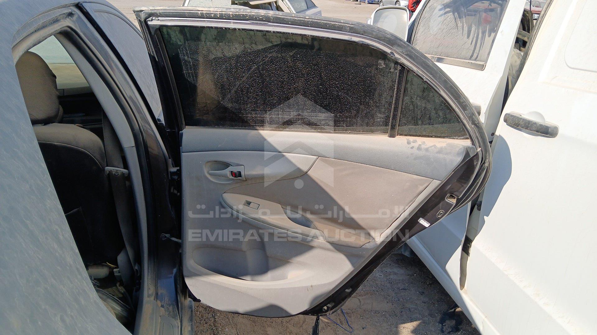 2009 TOYOTA COROLLA VIN: JTDBL40E499018111