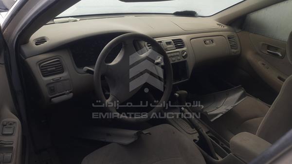 Honda Accord 2002 JHMCF86342C404737 Image 7