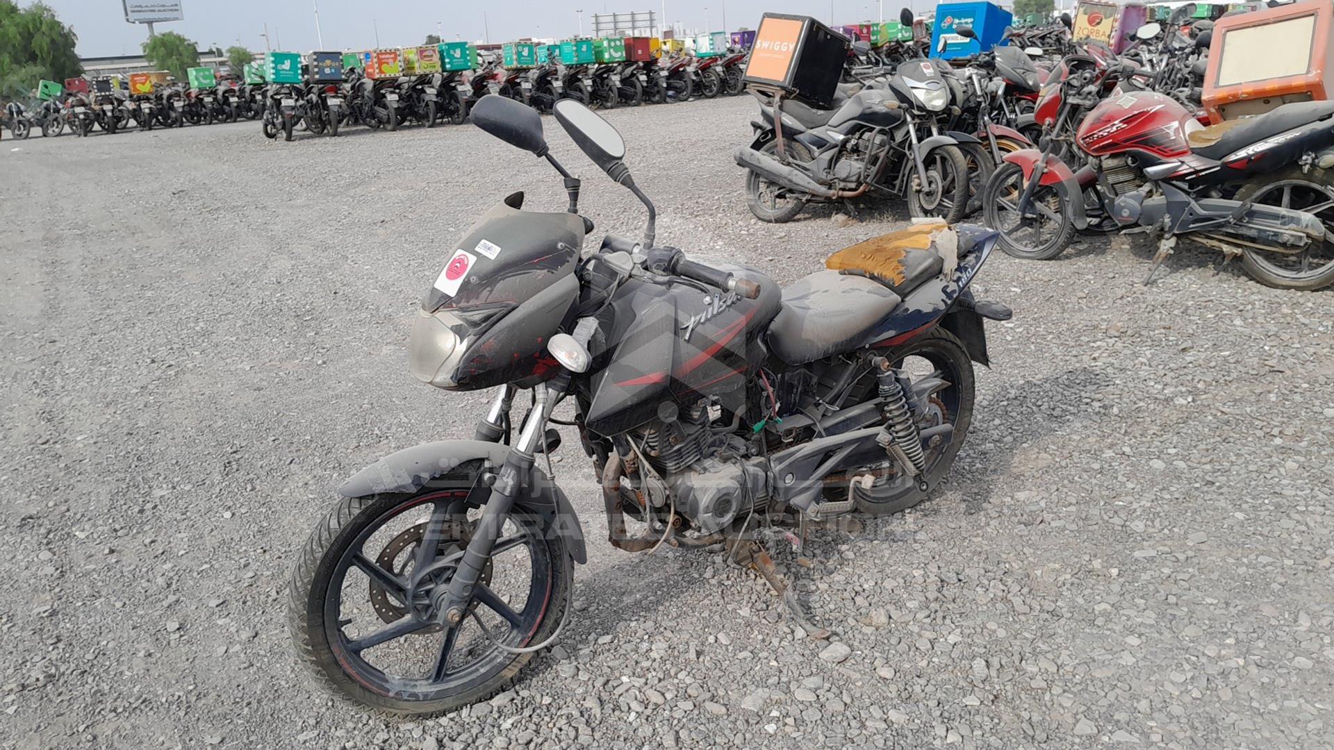 2017 BAJAJ 180 CC VIN: MD2A12DY0HCF08599