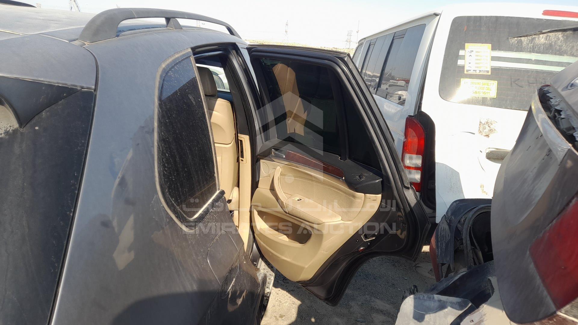 2007 BMW X5 VIN: WBAFE81057LZ69940