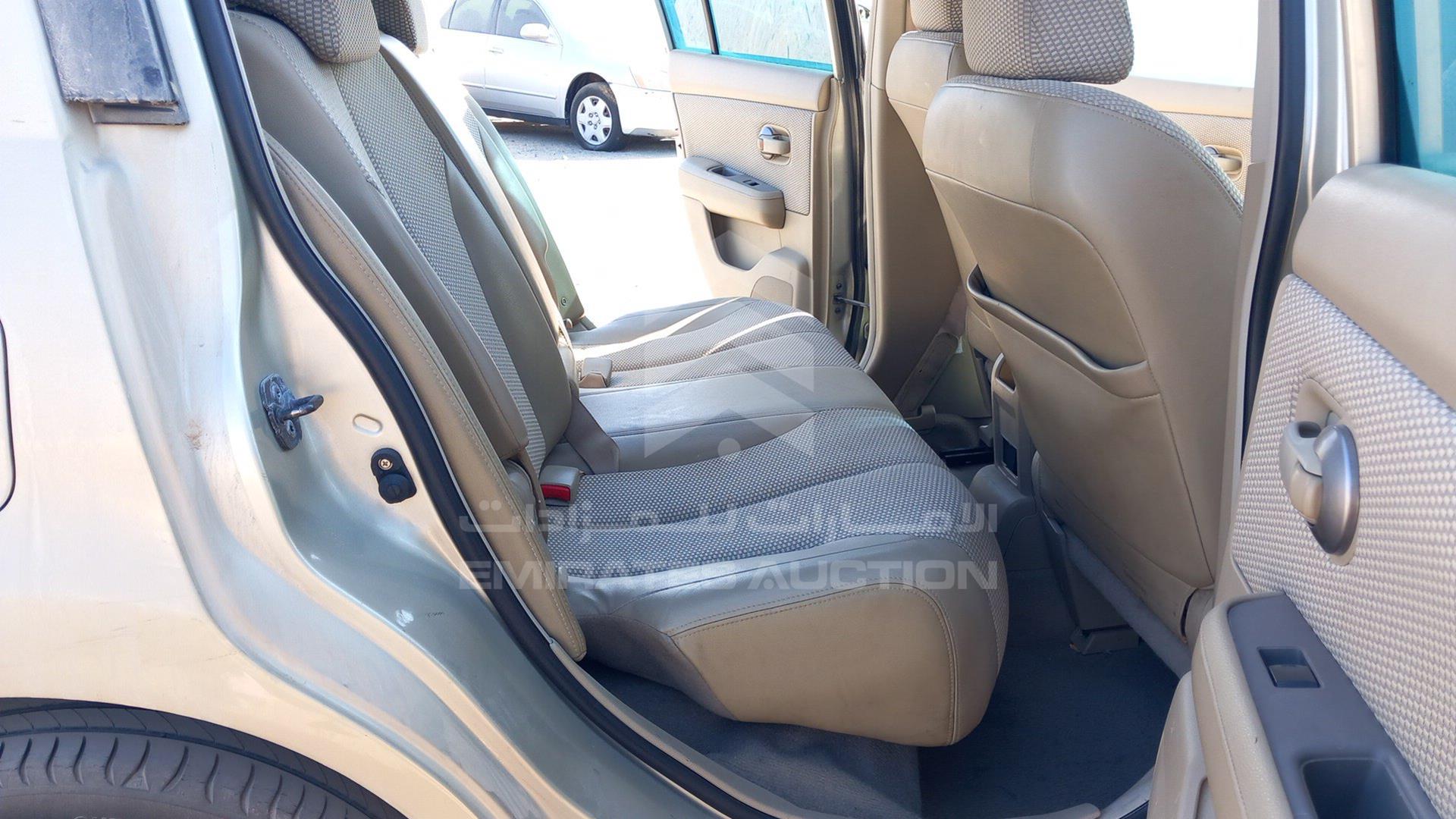 2008 NISSAN TIIDA VIN: JN1CC13CX8T005882
