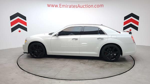 Chrysler 300 2014 2C3CCAAG4EH326882 Image 40