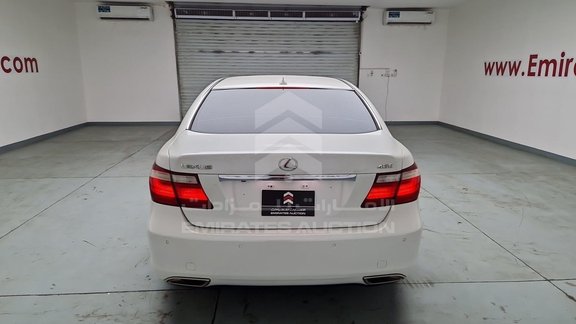 2009 LEXUS LS 460 VIN: JTHBL46F195089501