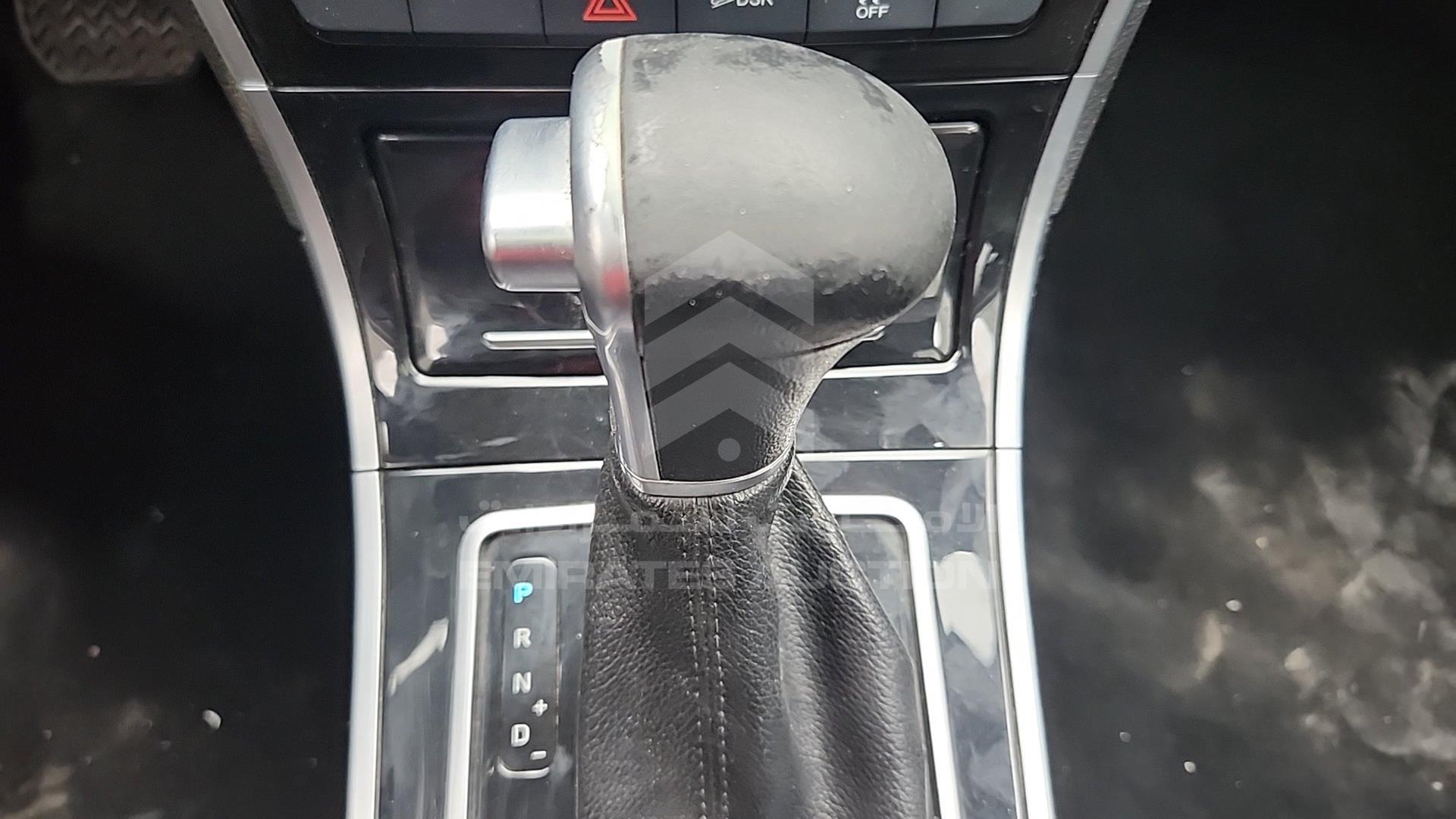 2018 HAVAL H2 VIN: LGWEE4A49JH903550