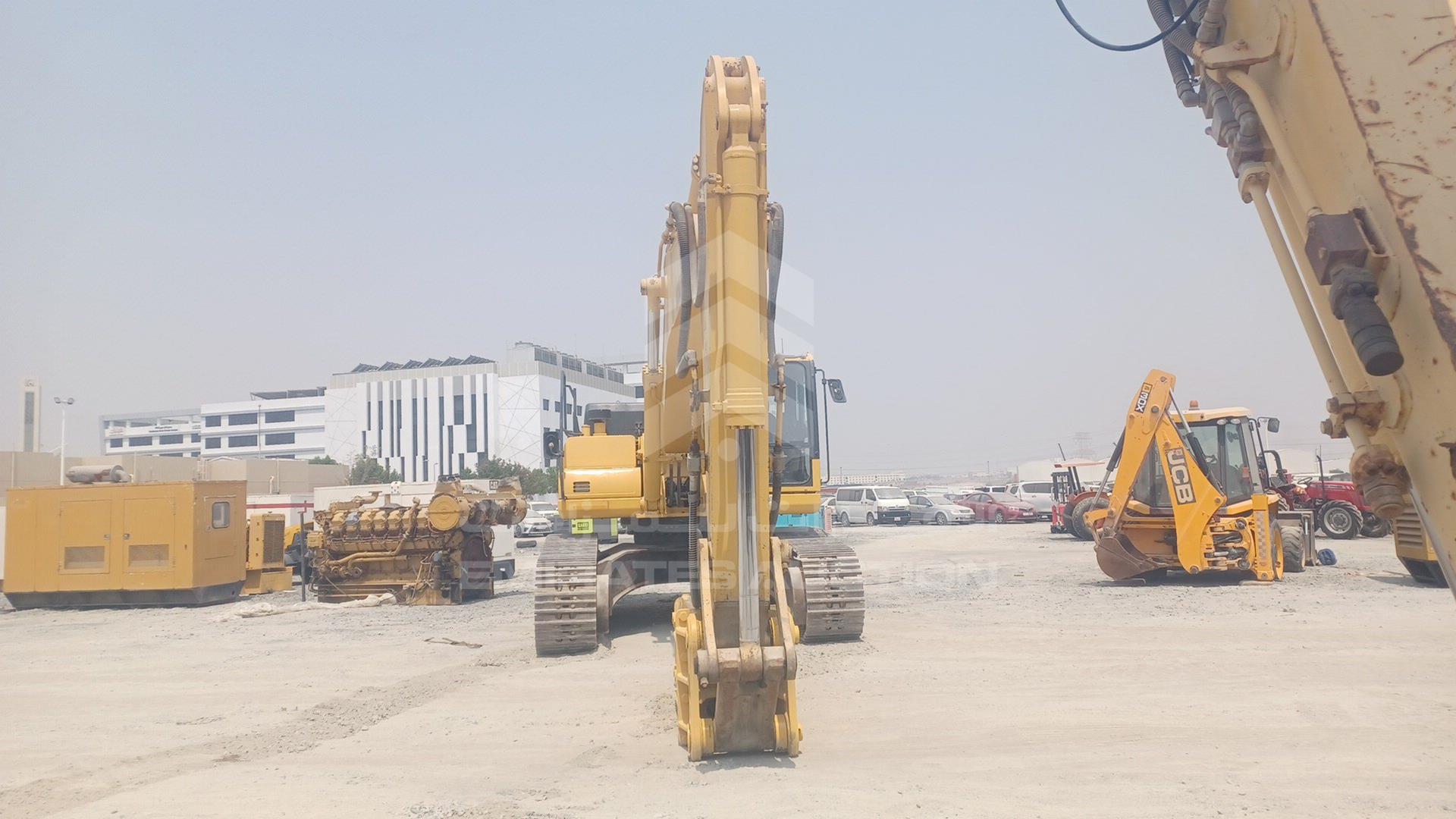 2012 KOMATSU PC400-8 VIN: KMTPC192T02071036