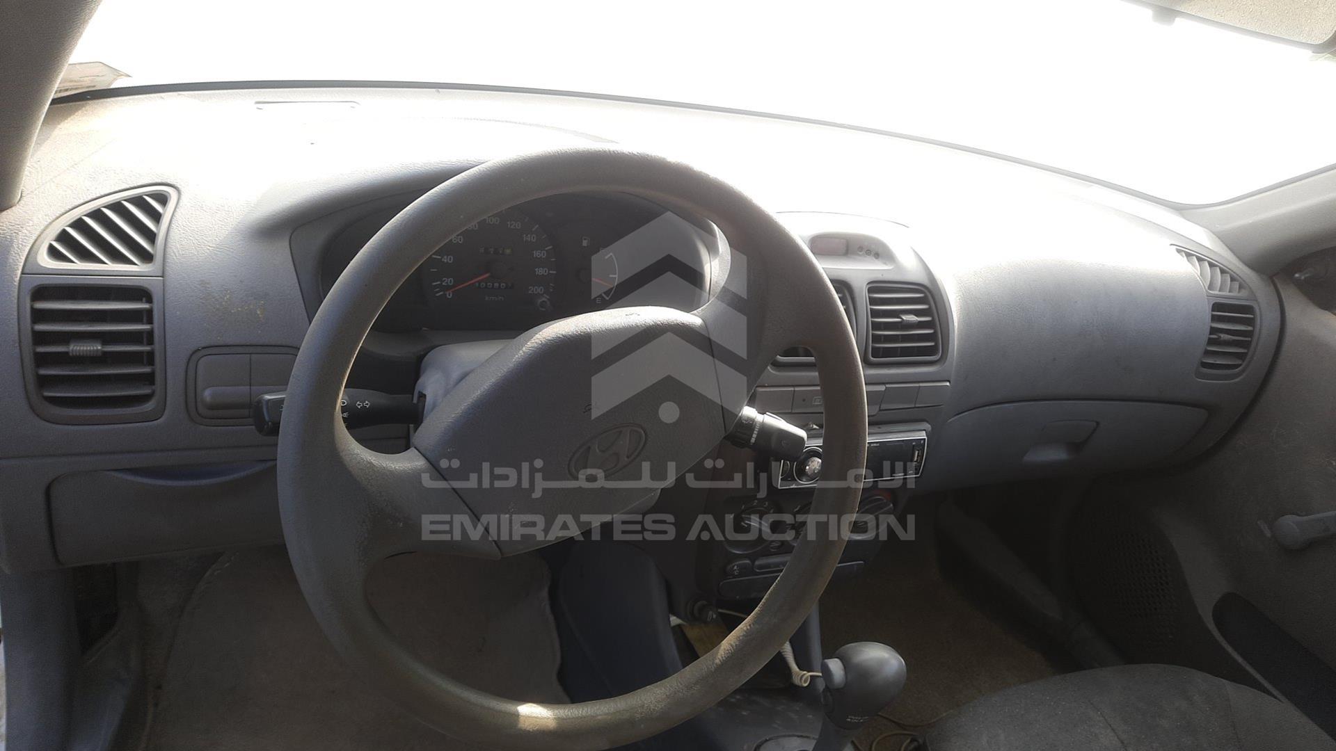 2002 HYUNDAI ACCENT VIN: KMHCG41GX2U293473
