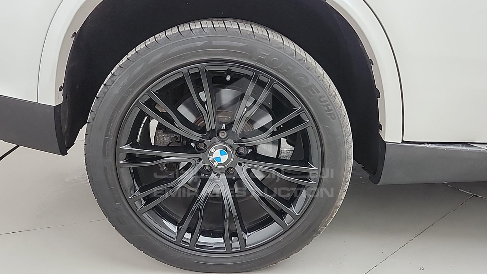 2014 BMW X5 VIN: WBAKR6101E0G97346