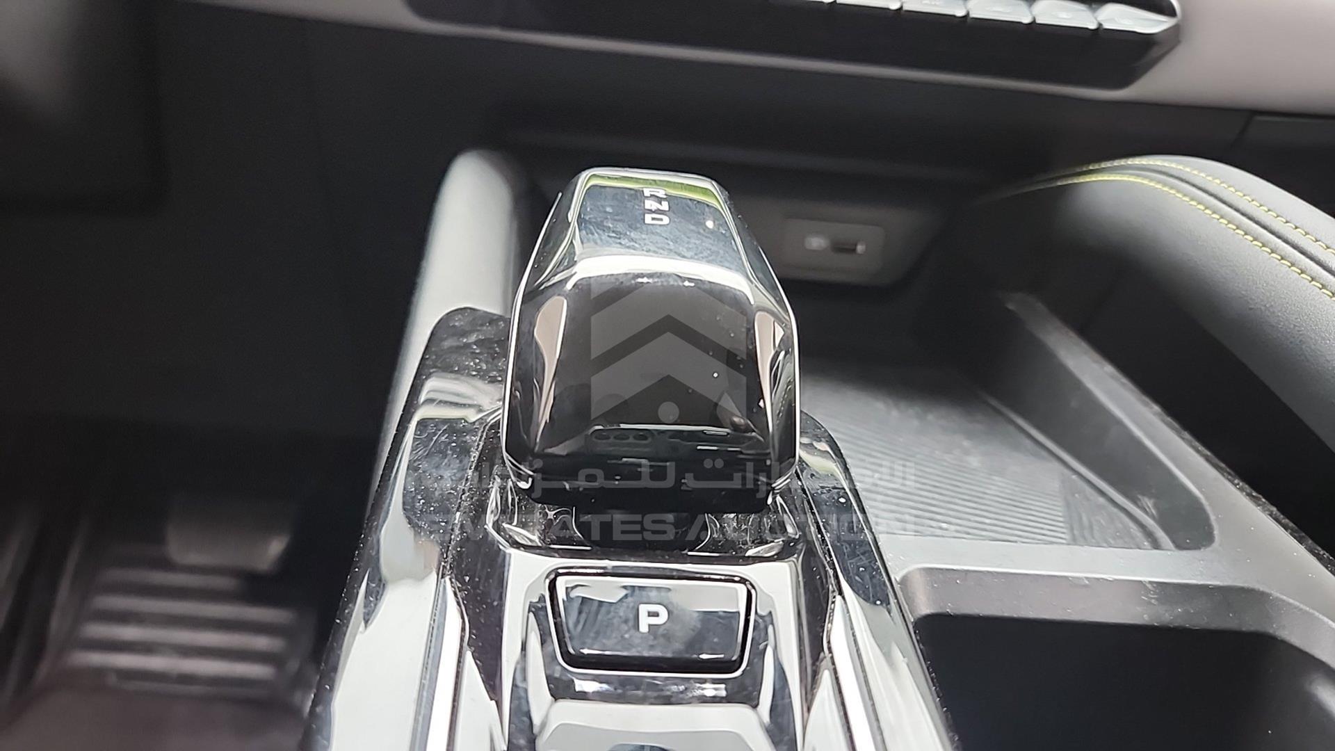 2024 GEELY COOLRAY VIN: LB3762KZ7RX505399