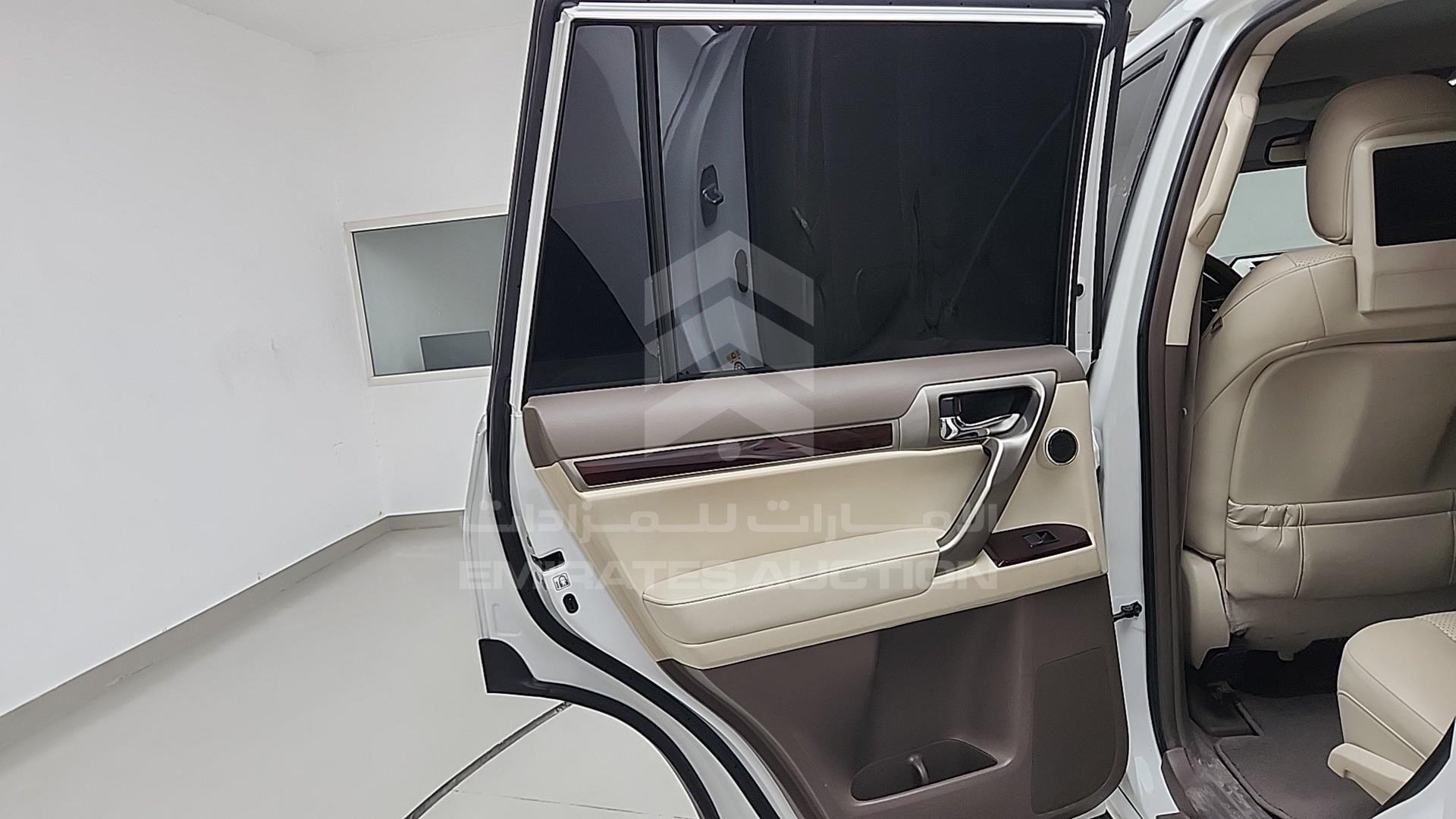 2017 LEXUS GX 460 VIN: JTJJM7FX0H5168545