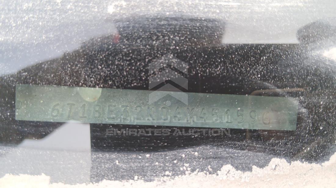 2004 Toyota Camry — VIN on Frame — Photo 3