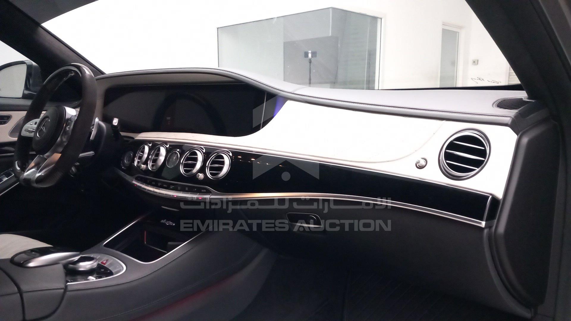 2018 MERCEDES S 560 VIN: WDDUG8DBXJA417151