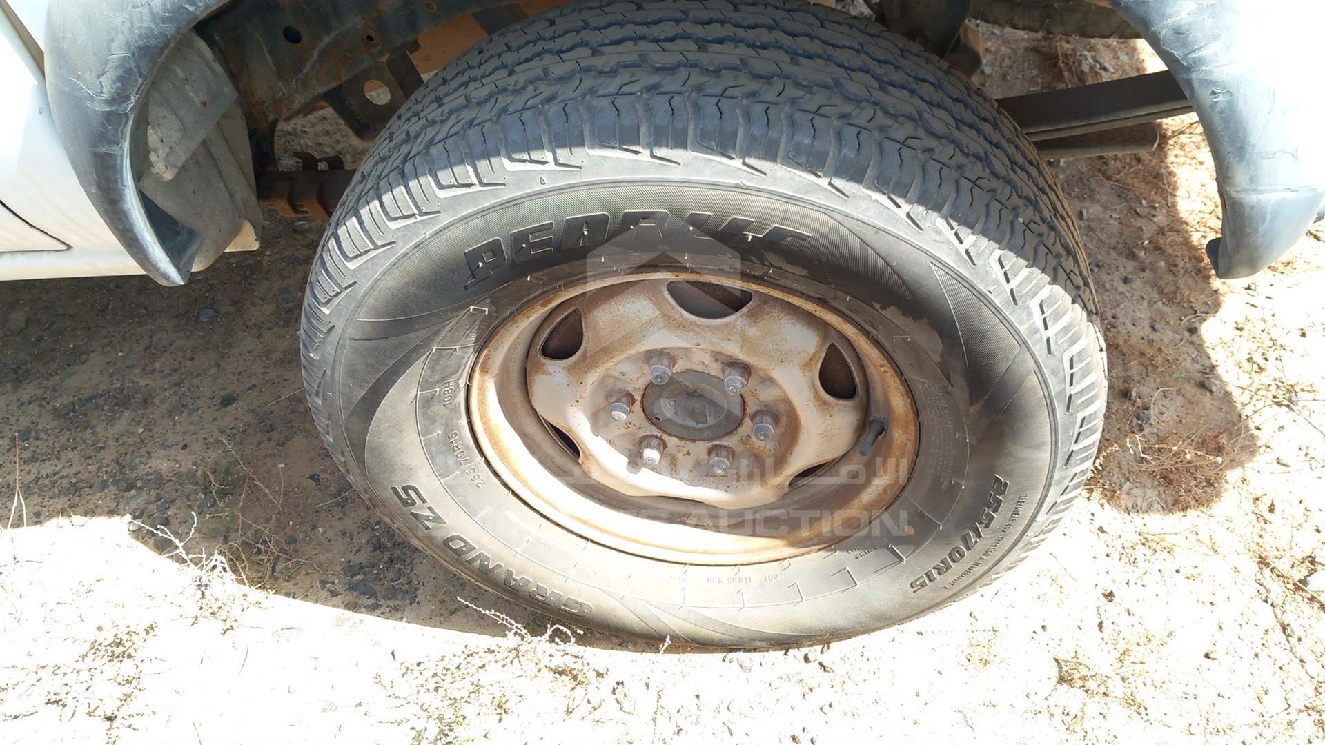 2001 NISSAN PICKUP VIN: JN6DD23Y51A700382