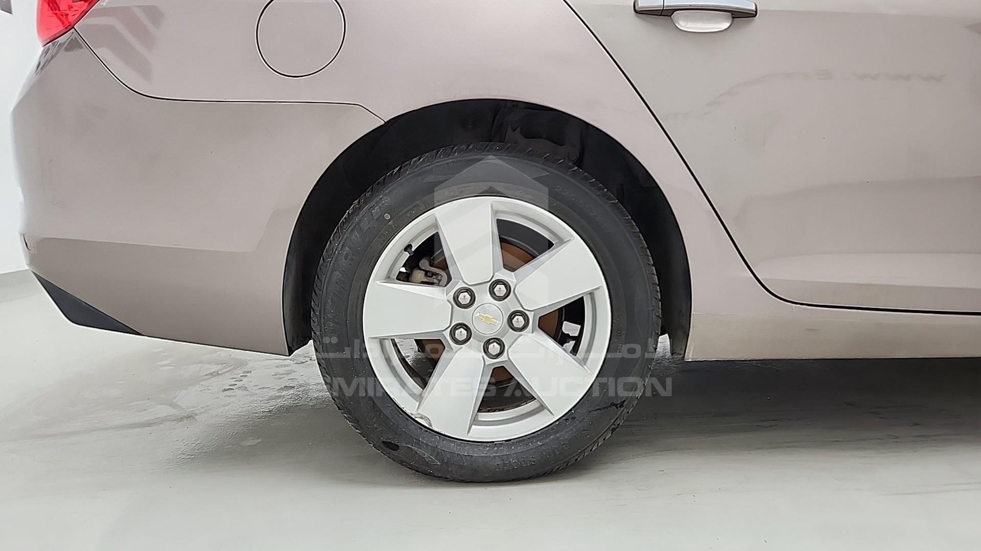 2015 CHEVROLET MALIBU VIN: KL1GJ5DU4FB032332
