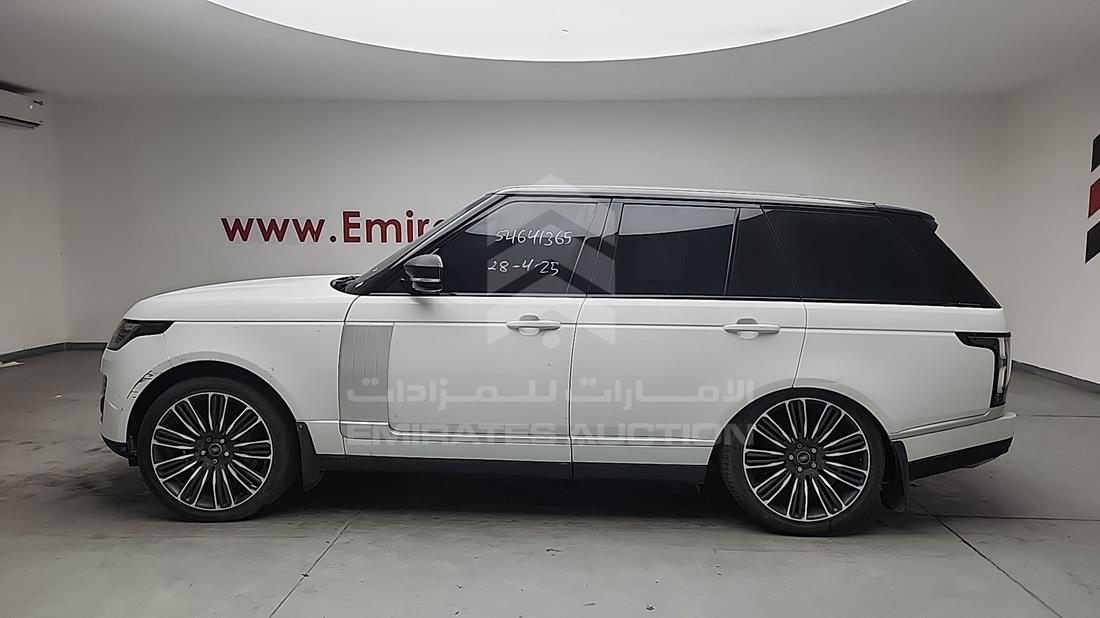رنج روفر اتش اس إى 2018 — الزاوية الأمامية اليسرى — صورة 8