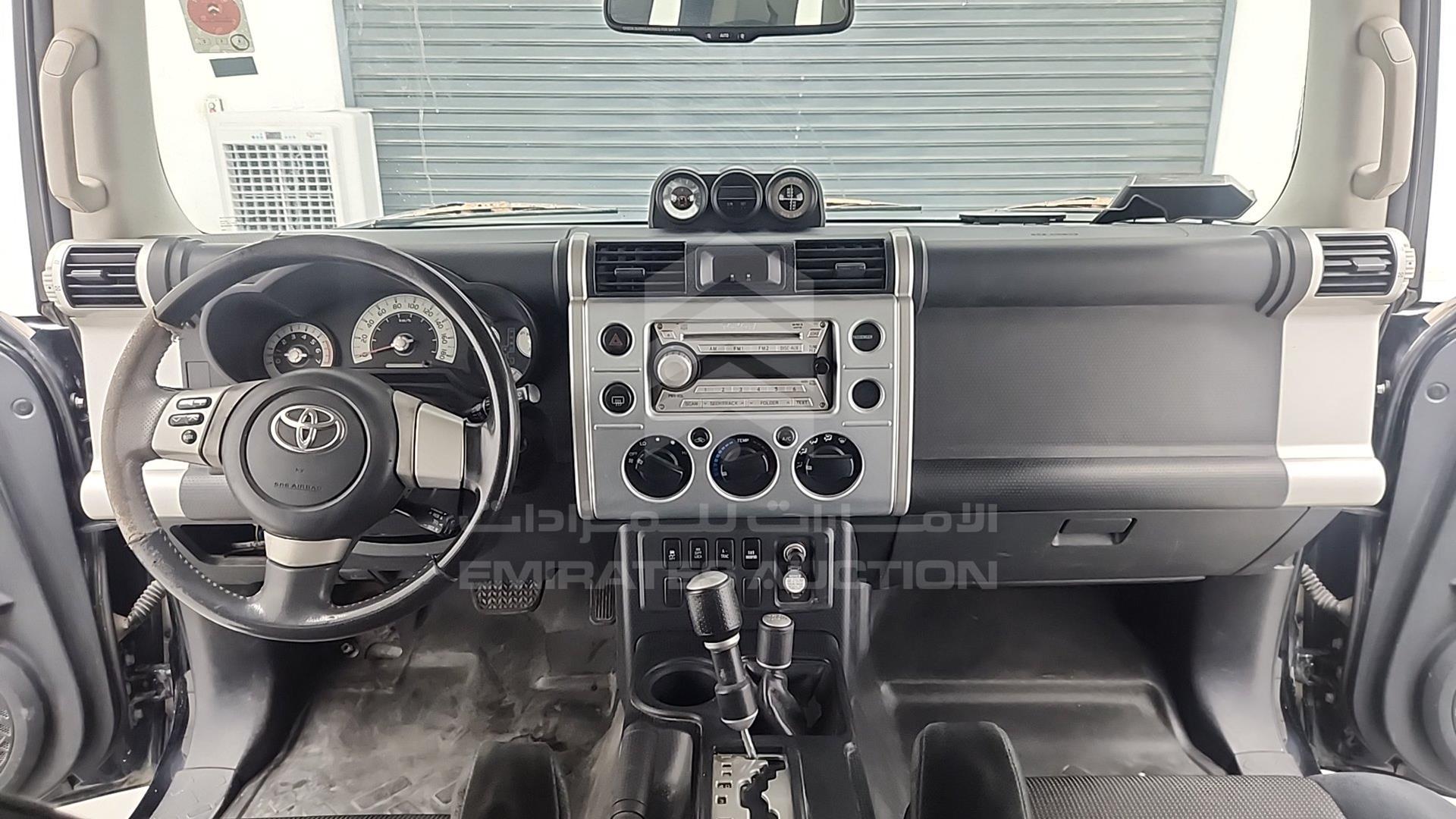 2010 TOYOTA FJ CRUISER VIN: JTEBU11F0AK086658