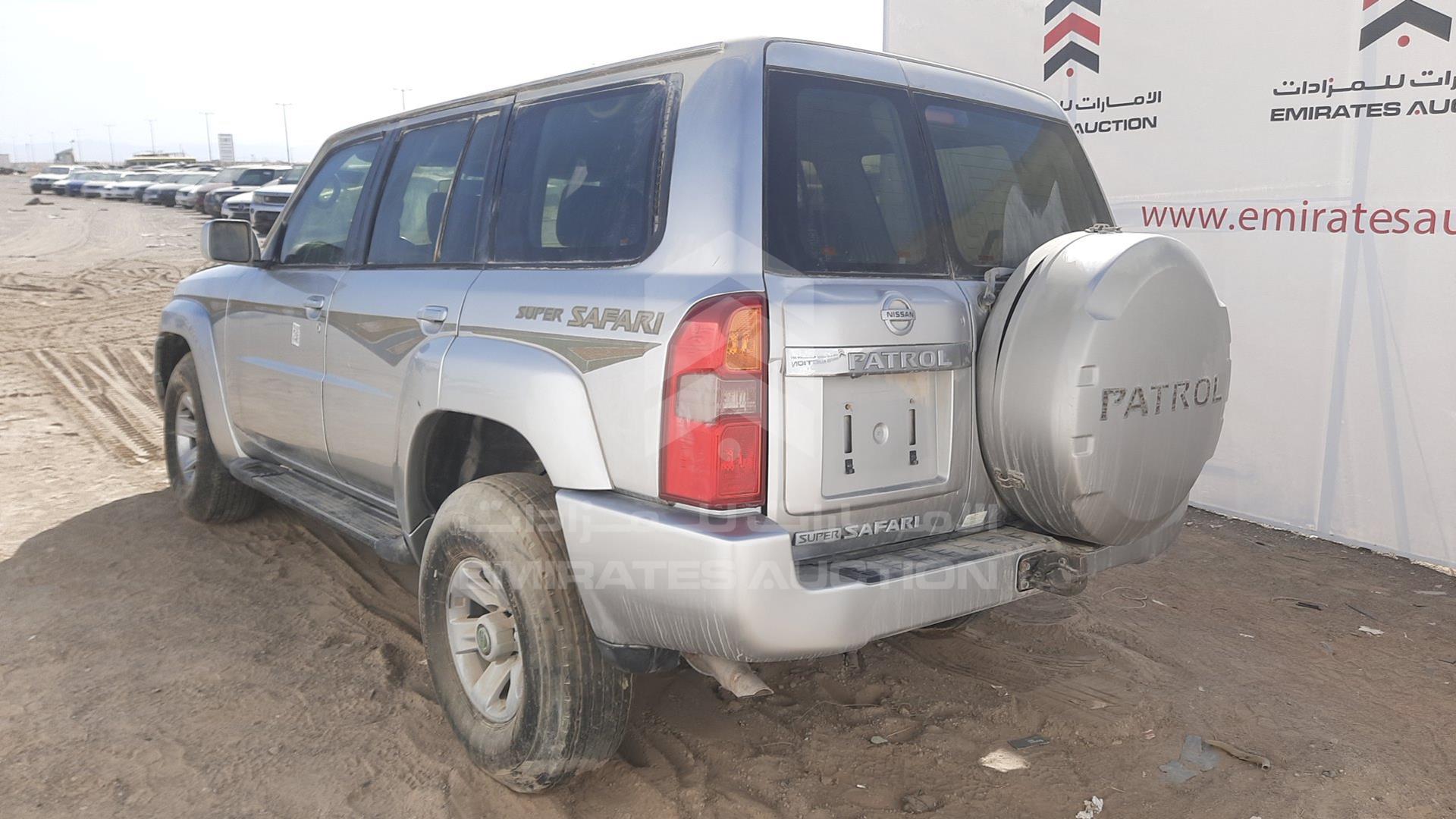 2005 NISSAN PATROL VIN: JN8FY15Y05X543097