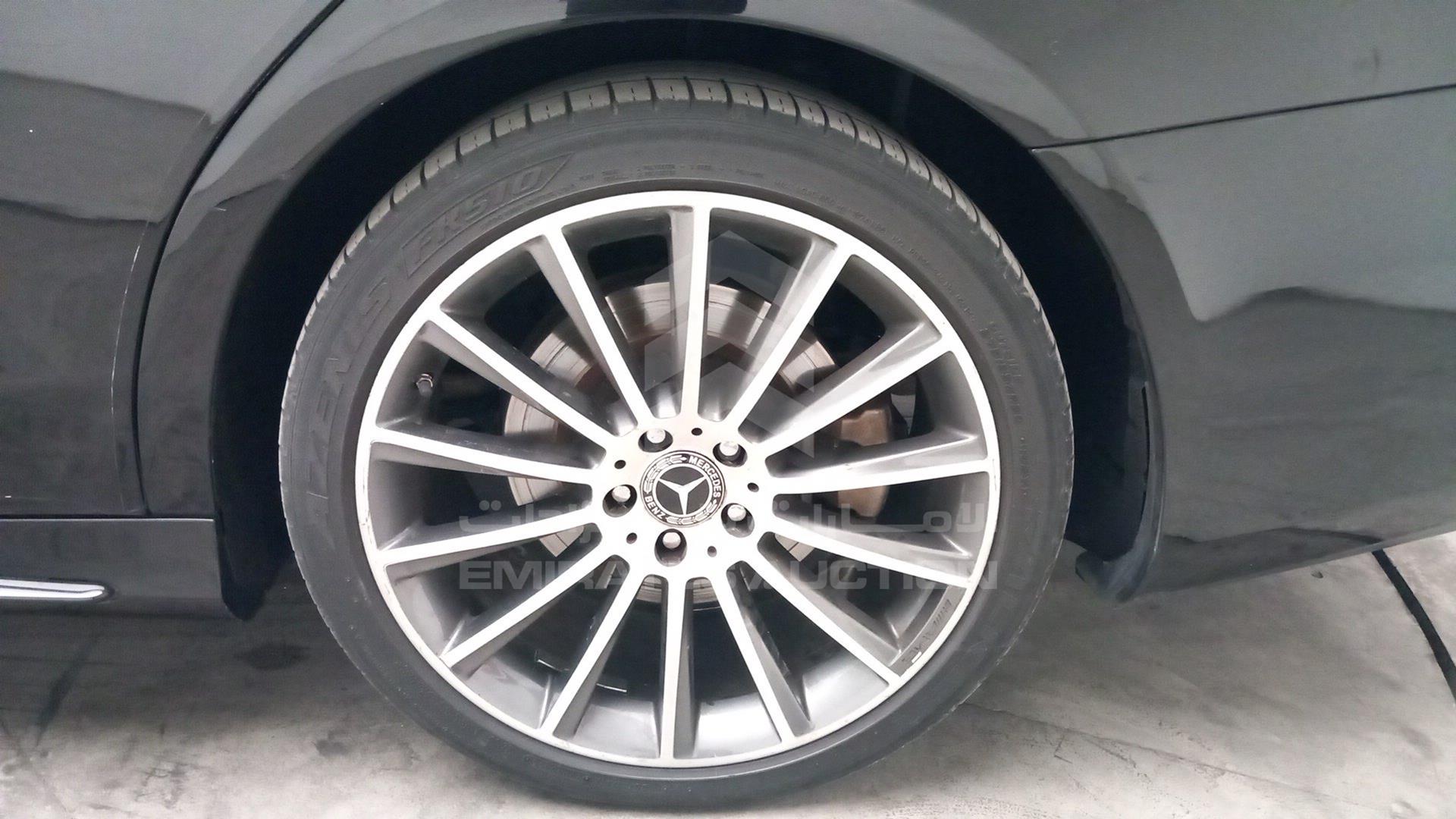 2015 MERCEDES S 550 VIN: WDDUG8FB8FA160740