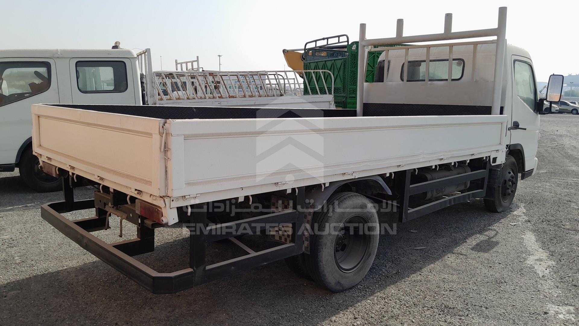 2005 MITSUBISHI CANTER VIN: JL7BCE1J15K005372