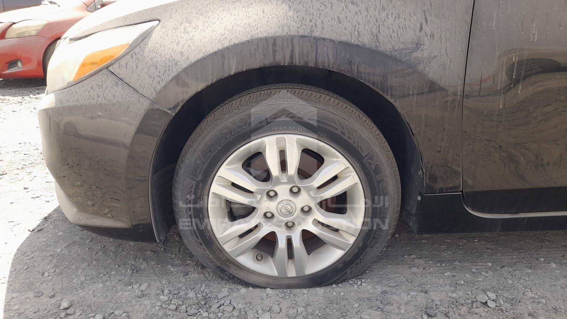 2017 NISSAN ALTIMA VIN: 1N4AL3AP0HN359667