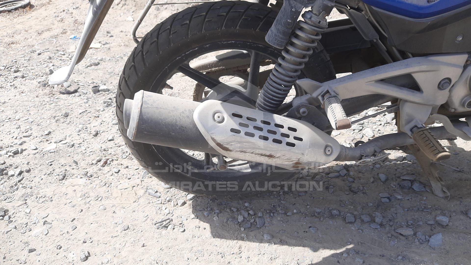 2015 BAJAJ 180 CC VIN: MD2A12DZ8ECH54871