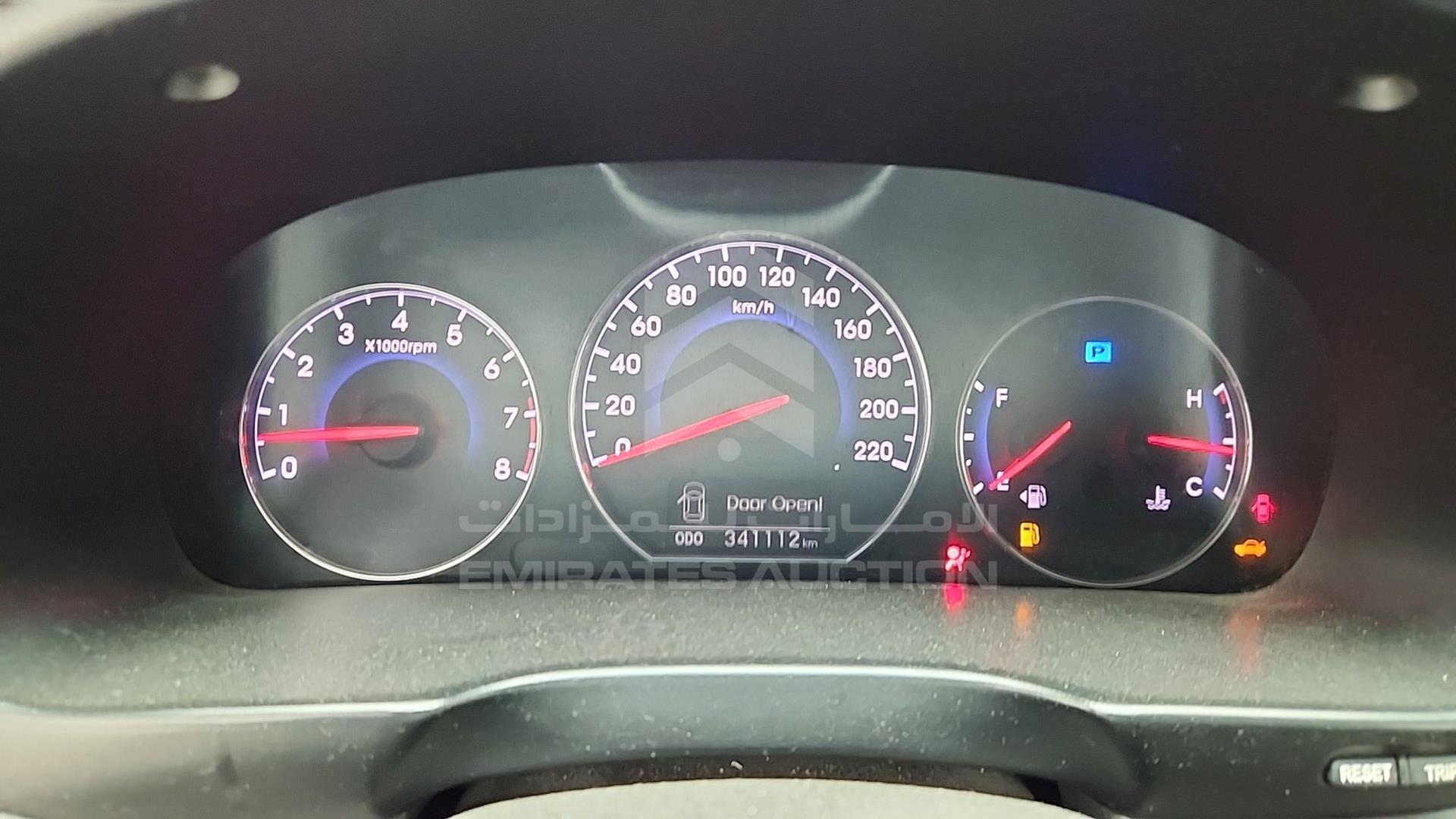 2012 HYUNDAI SANTA FE VIN: KMHSH81G8CU870180