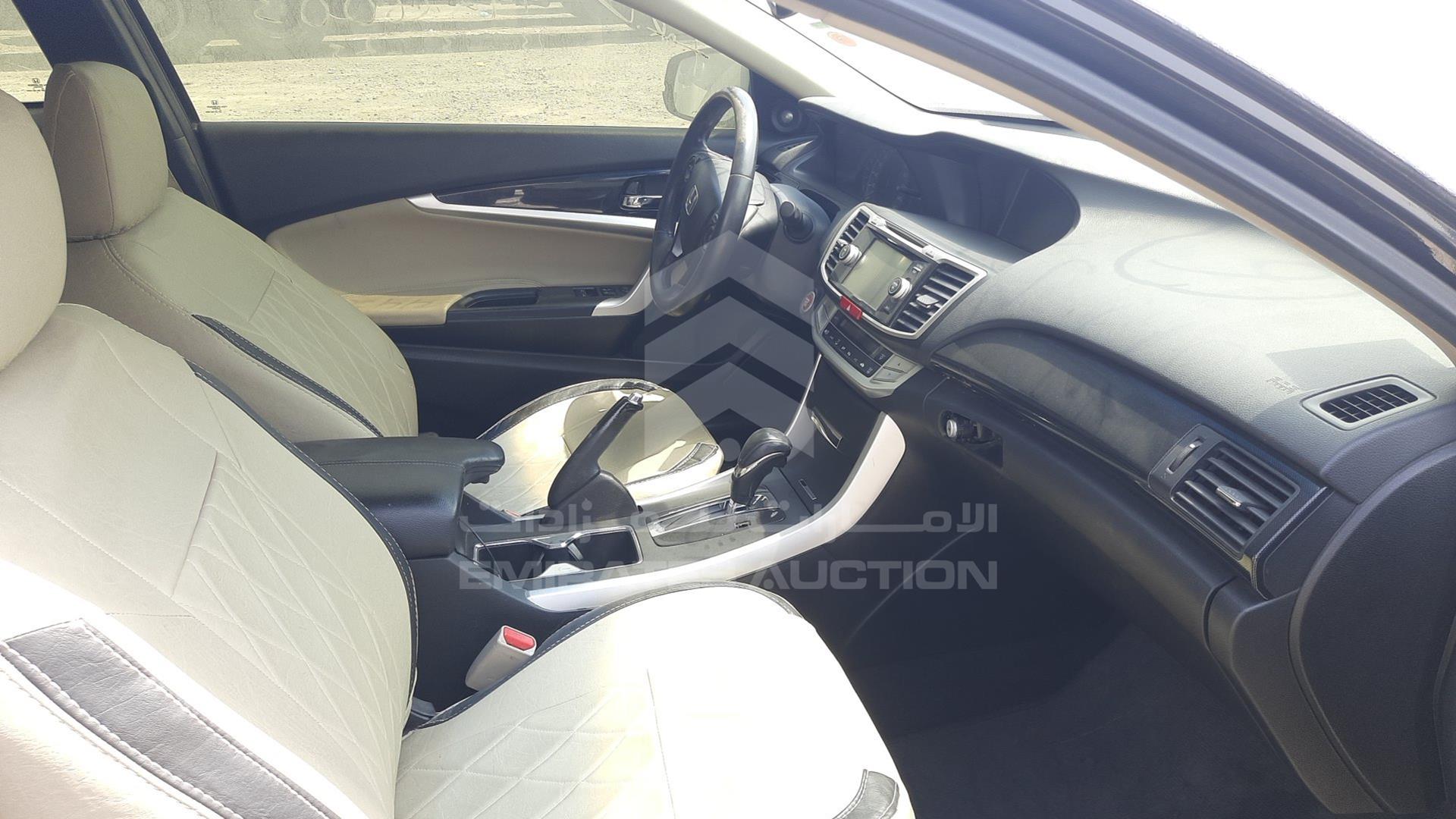 2014 HONDA ACCORD VIN: 1HGCT1271EA600601
