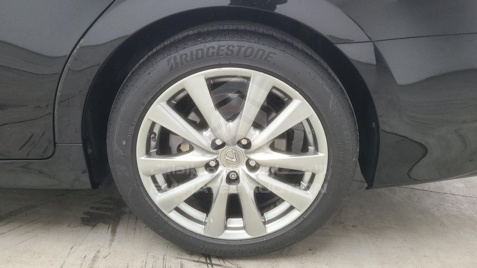 2013 LEXUS GS 350 VIN: JTHBE1BL2D5001181