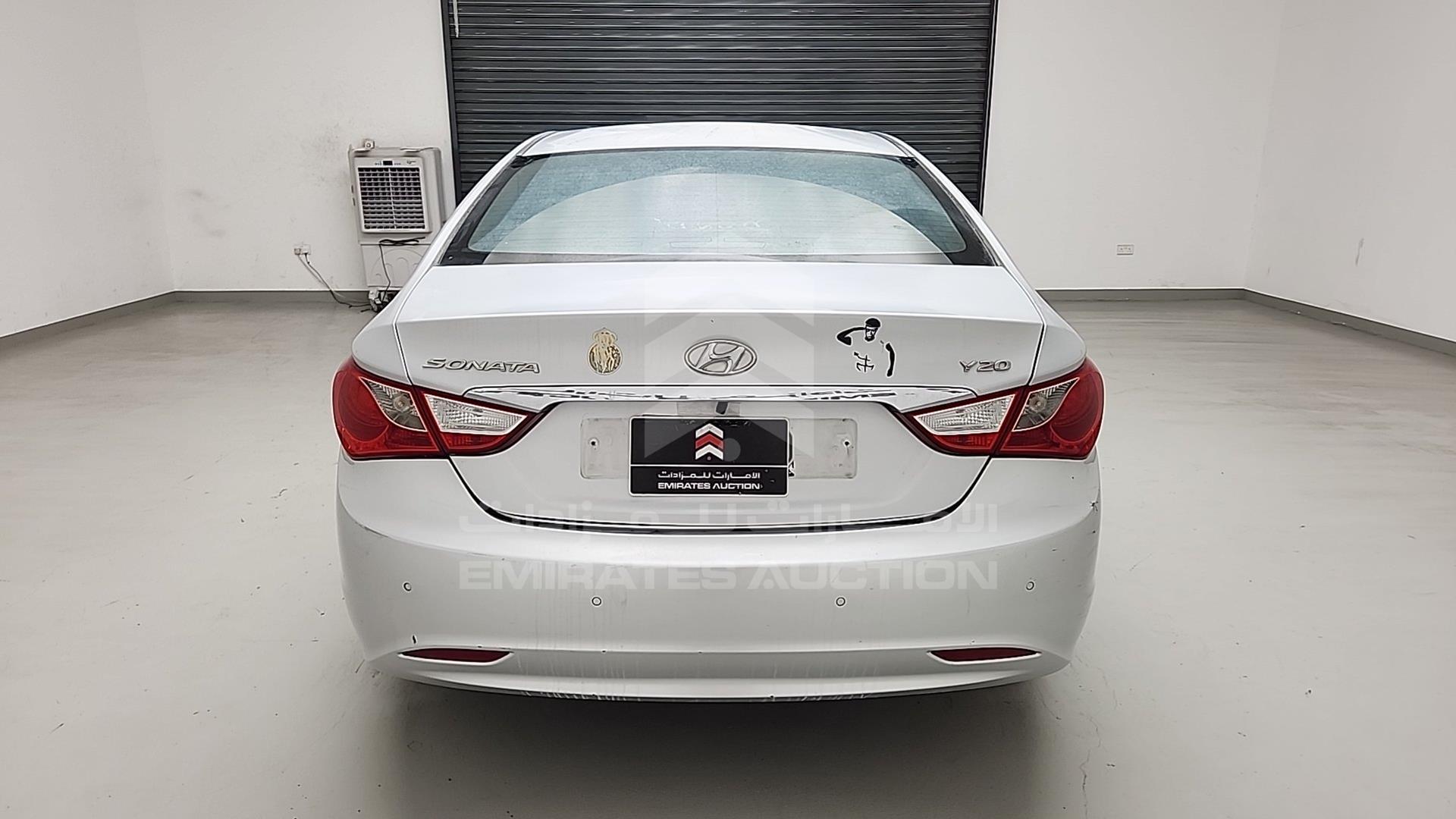 2012 HYUNDAI SONATA VIN: KMHEC41LBCA417898