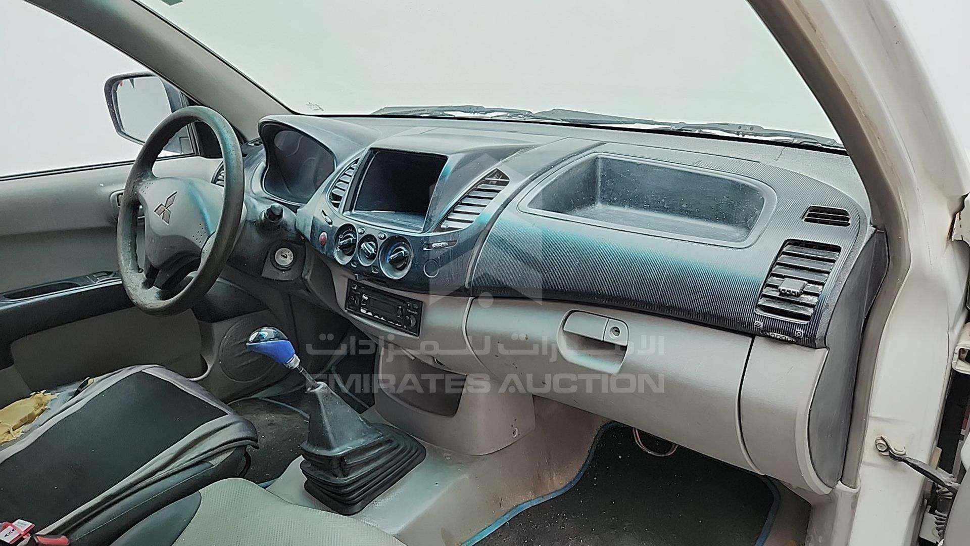 2012 MITSUBISHI L 200 VIN: MMBJNKA50CD022926