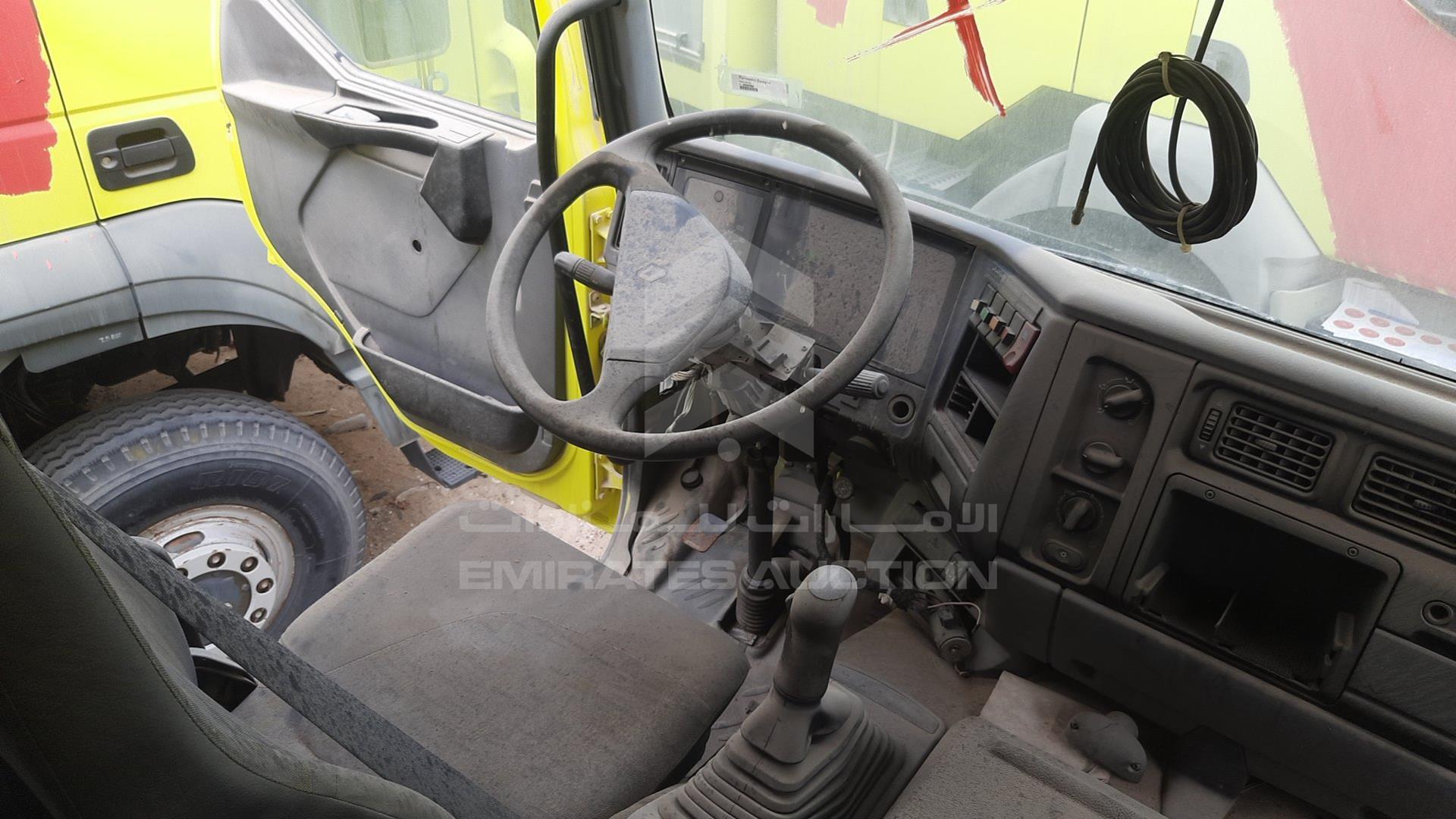 0 RENAULT --- VIN: VF633BXB03E100519