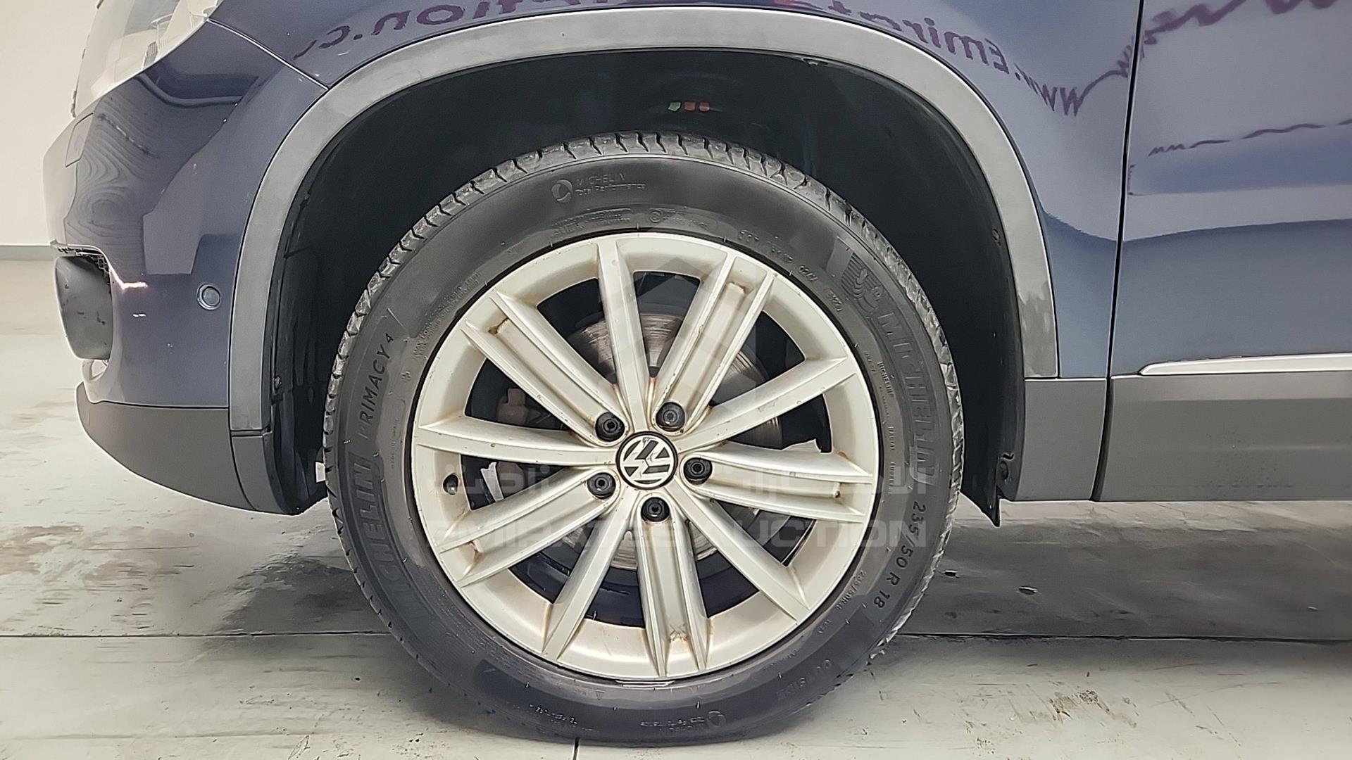 2012 VOLKSWAGEN TIGUAN VIN: WVGCE25N8CW510009