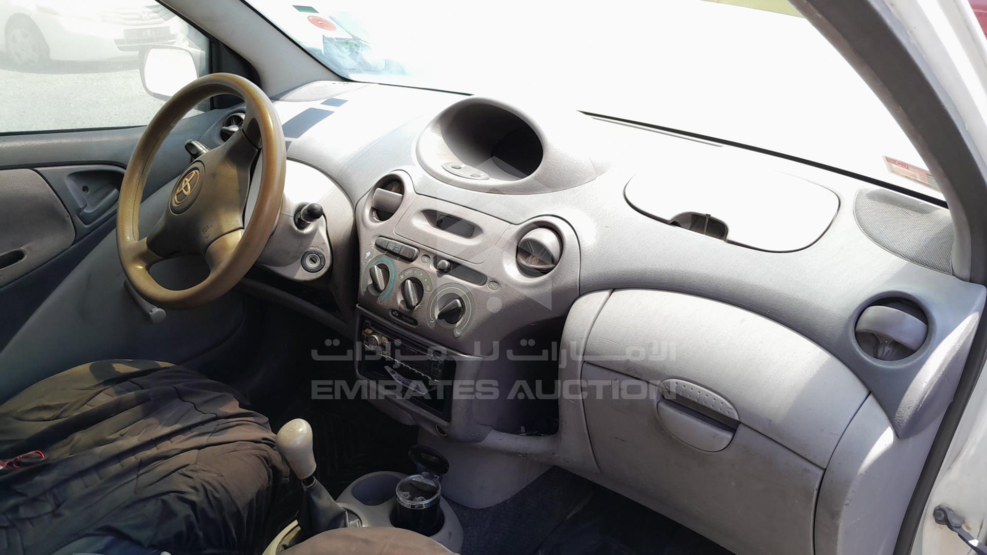 2001 TOYOTA ECHO VIN: JTDBW133910018159