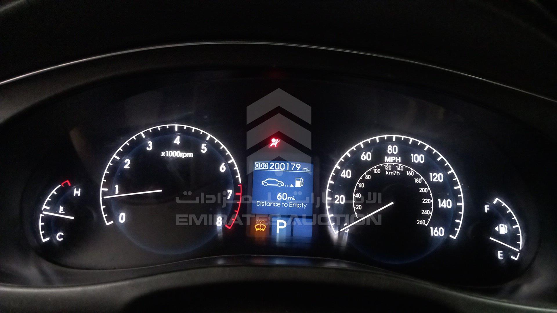 2011 HYUNDAI GENESIS VIN: KMHGC4DF3BU124072