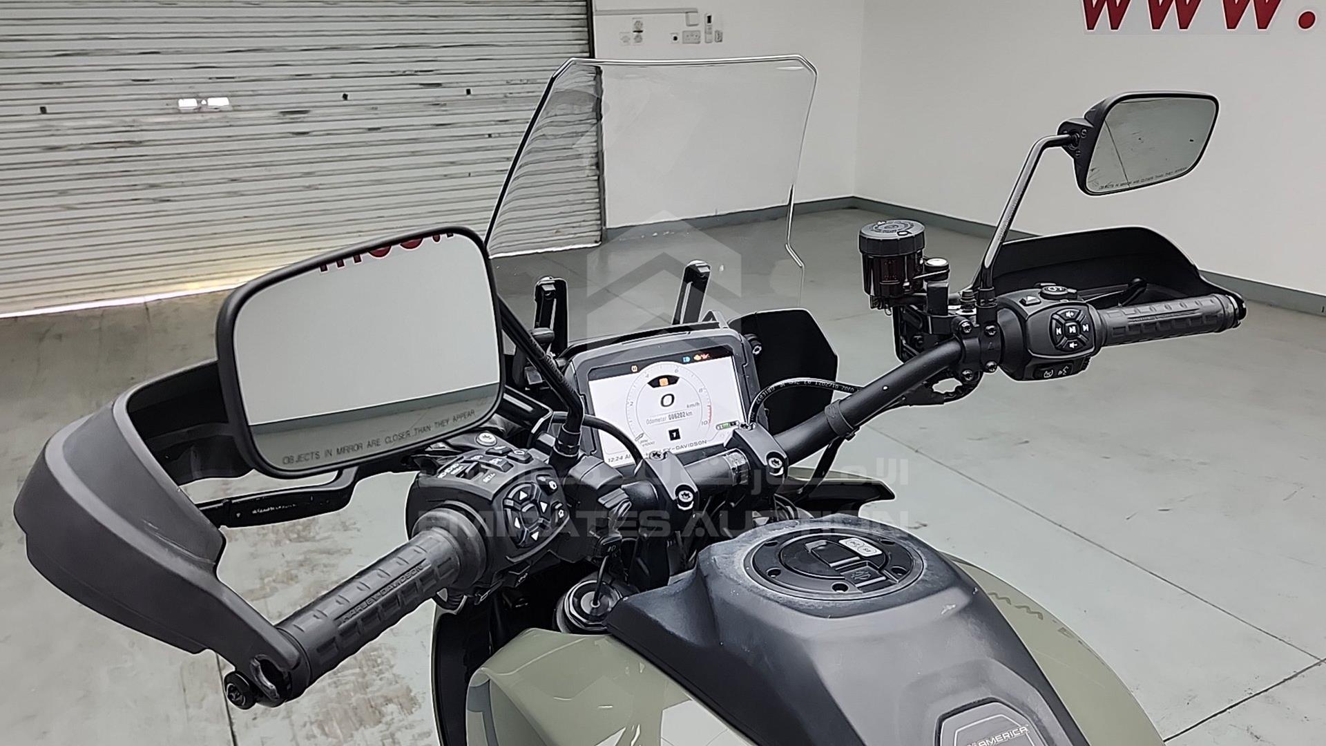 2021 HARLEY DAVIDSON VIN: 5HD1ZES40MB307399
