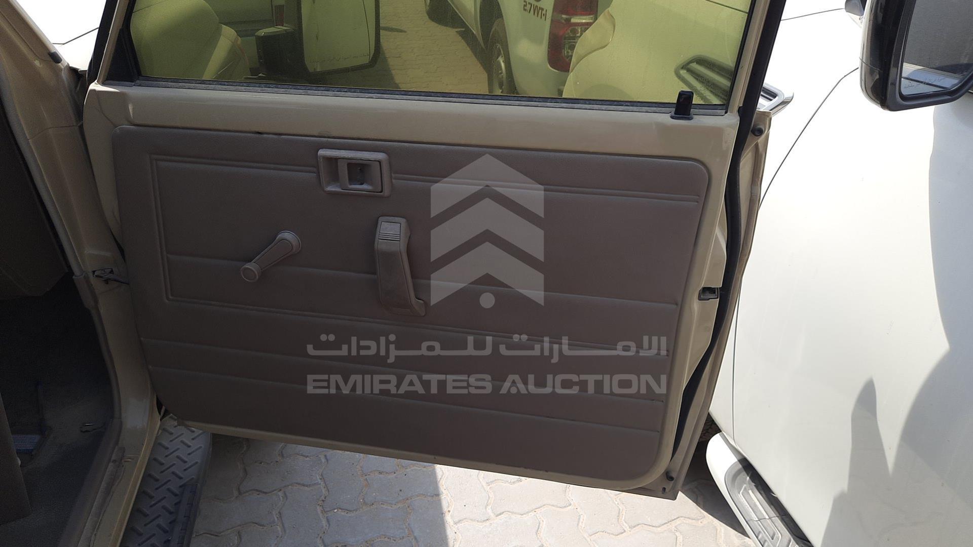 2014 TOYOTA LAND CRUISER PICKUP VIN: JTFLU71J7E4319582