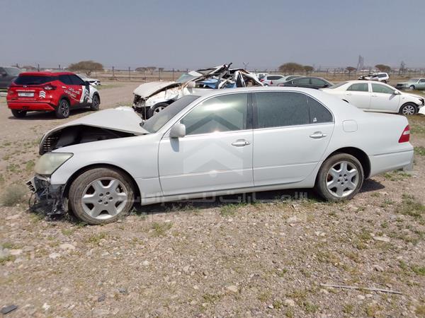 Lexus LS 430 2004 JTHBN36F440145926 Image 26