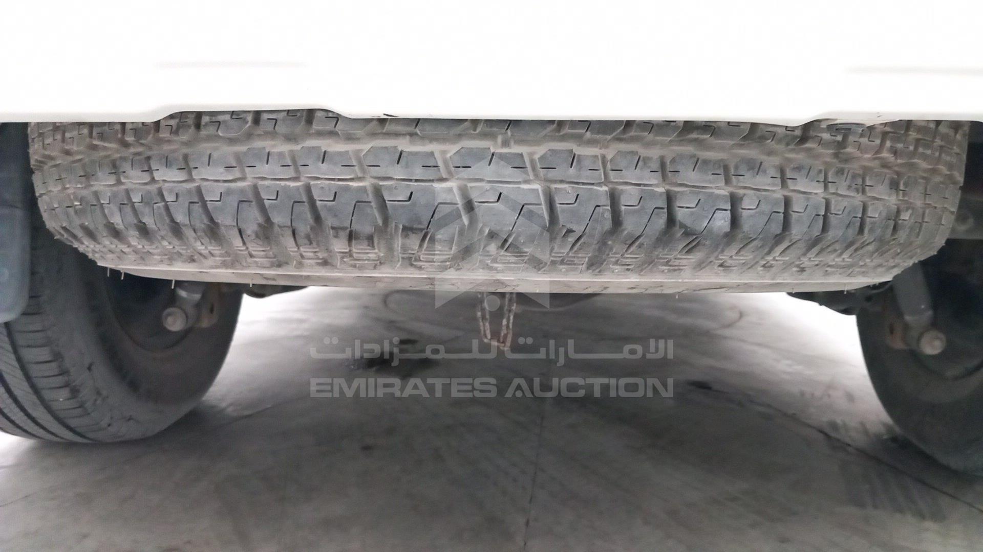 2011 TOYOTA FORTUNER VIN: MHFYX59G2B8018701
