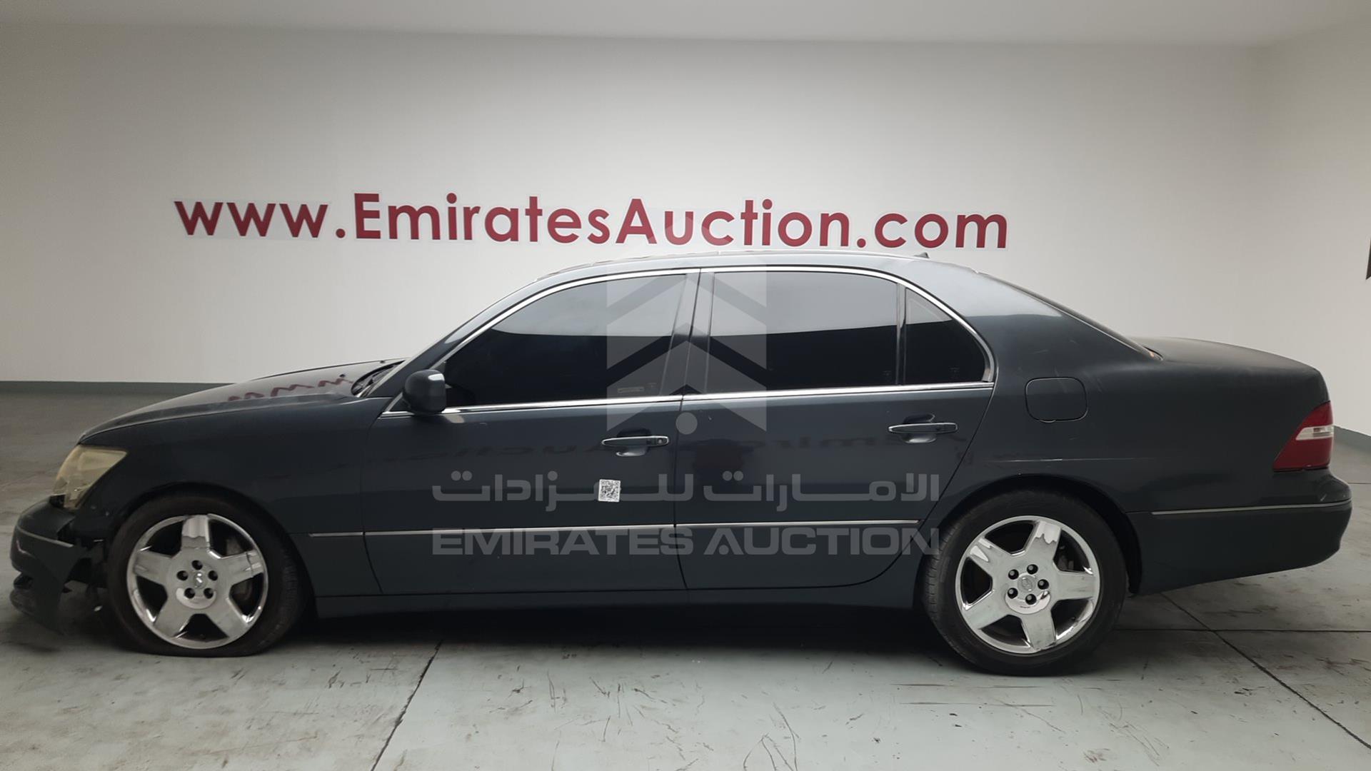 2004 LEXUS LS 430 VIN: JTHBN36F040132008
