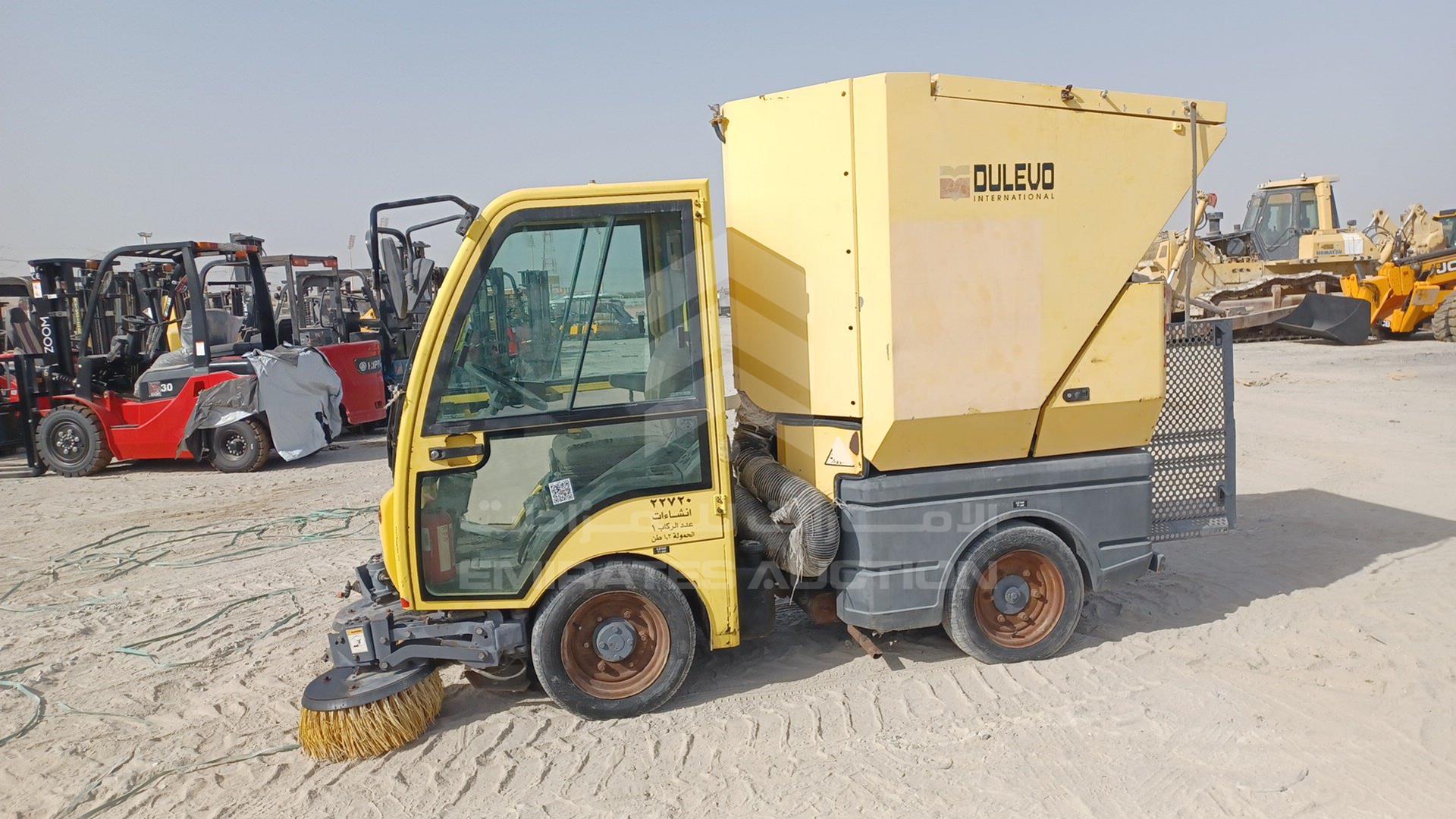 2013 UNDEFINED SWEEPER VIN: ZA9S150DK0CC38023