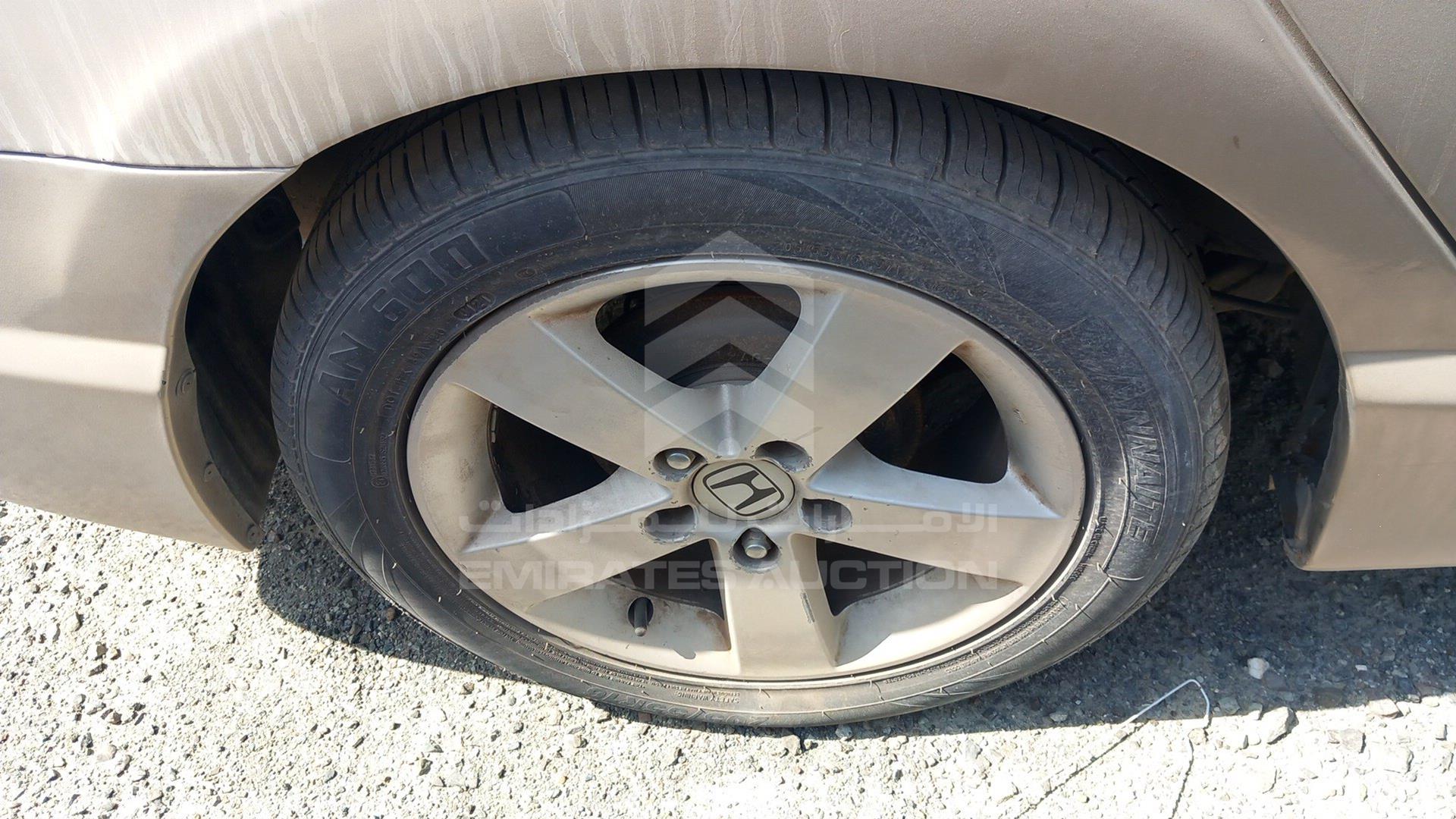 2006 HONDA CIVIC VIN: JHMFD163X6S400133