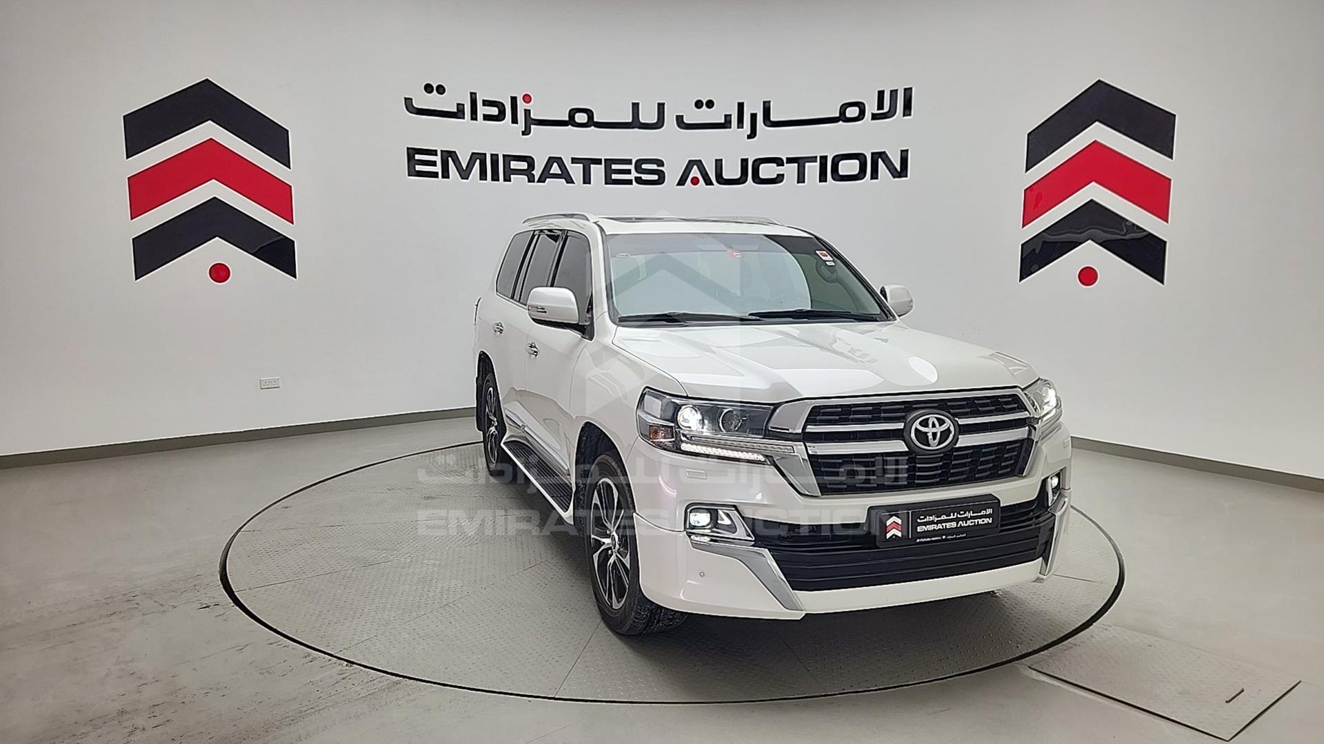 2021 TOYOTA LAND CRUISER VIN: JTMHX01J6M4225253