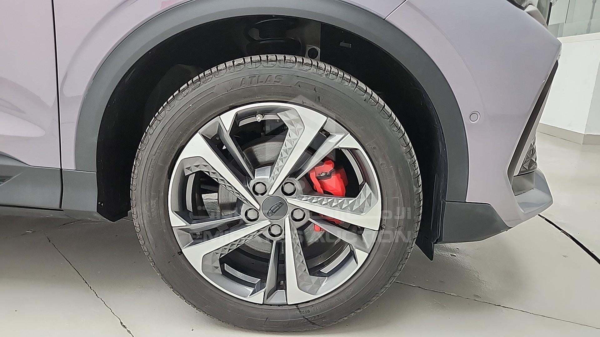 2024 GEELY COOLRAY VIN: LB37622Z0RX502926