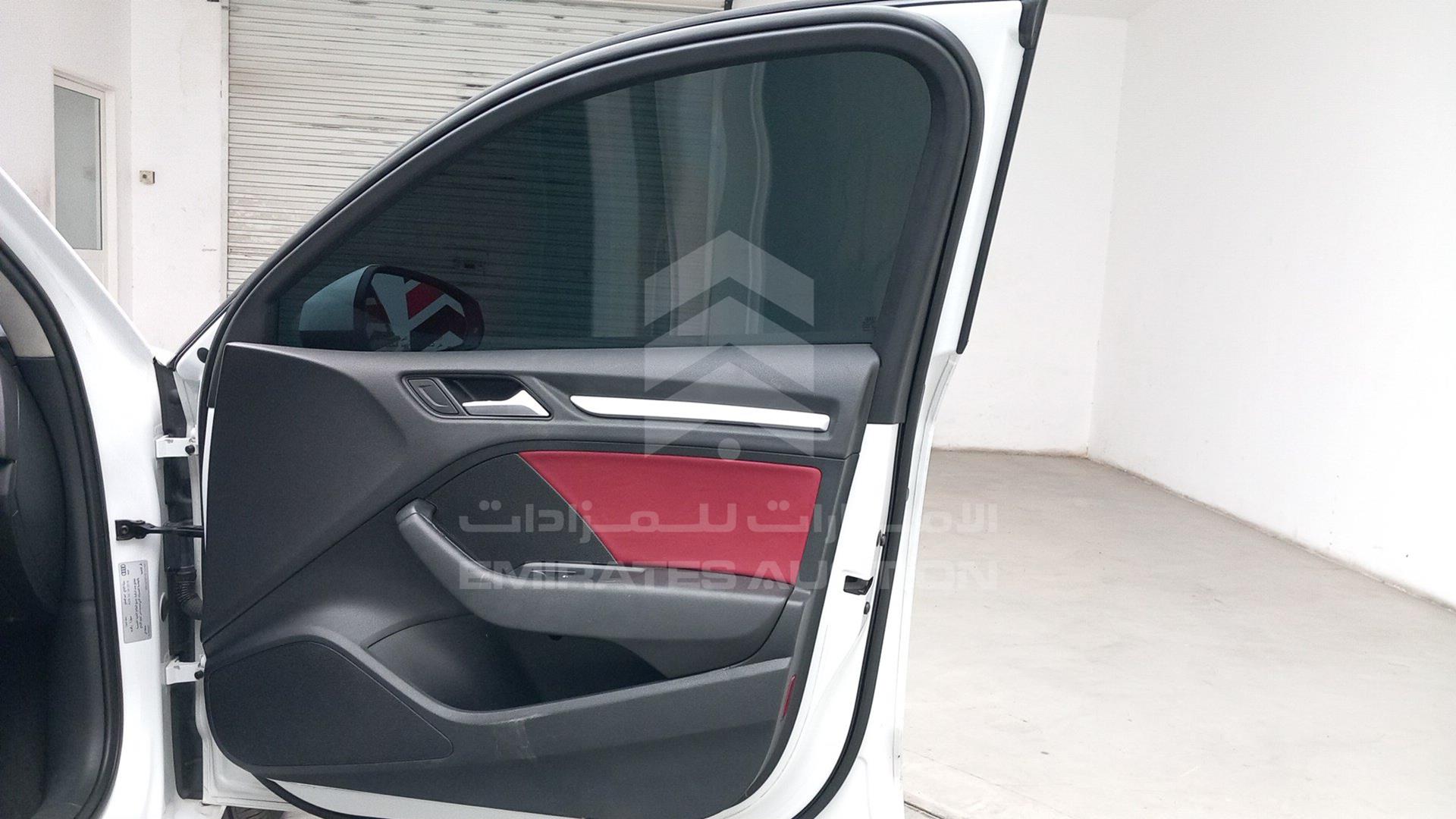 2016 AUDI A3 VIN: WAUAYJFF7G1033951