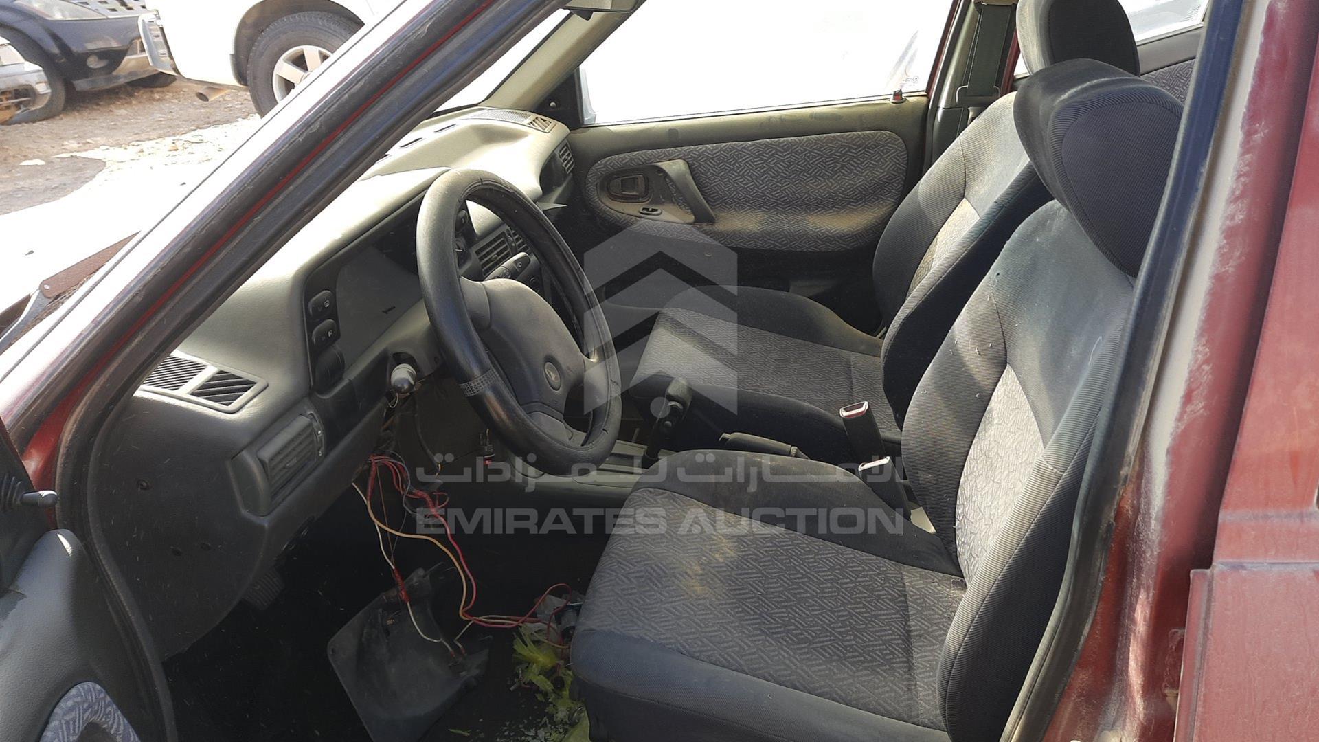 1995 DAEWOO --- VIN: KLATA19V1TB660851