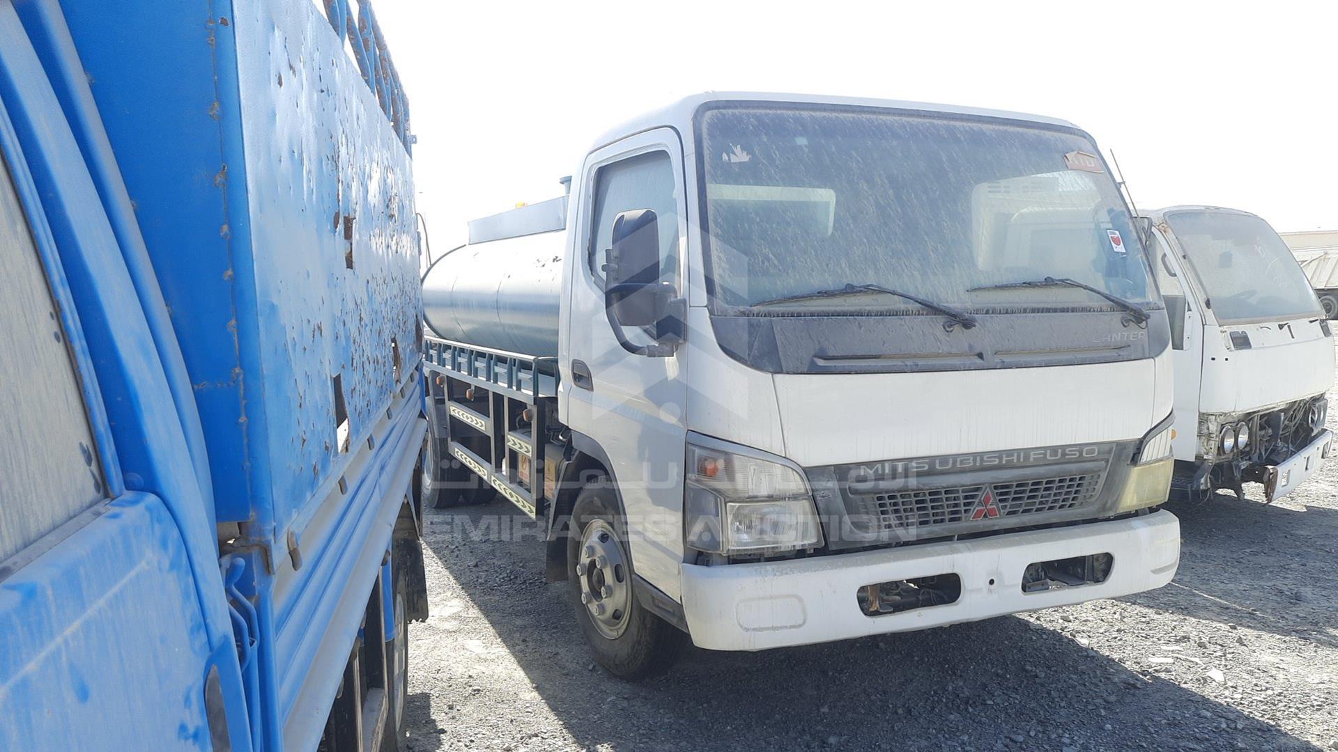 2015 MITSUBISHI CANTER VIN: JL7B6E1P5FK007798