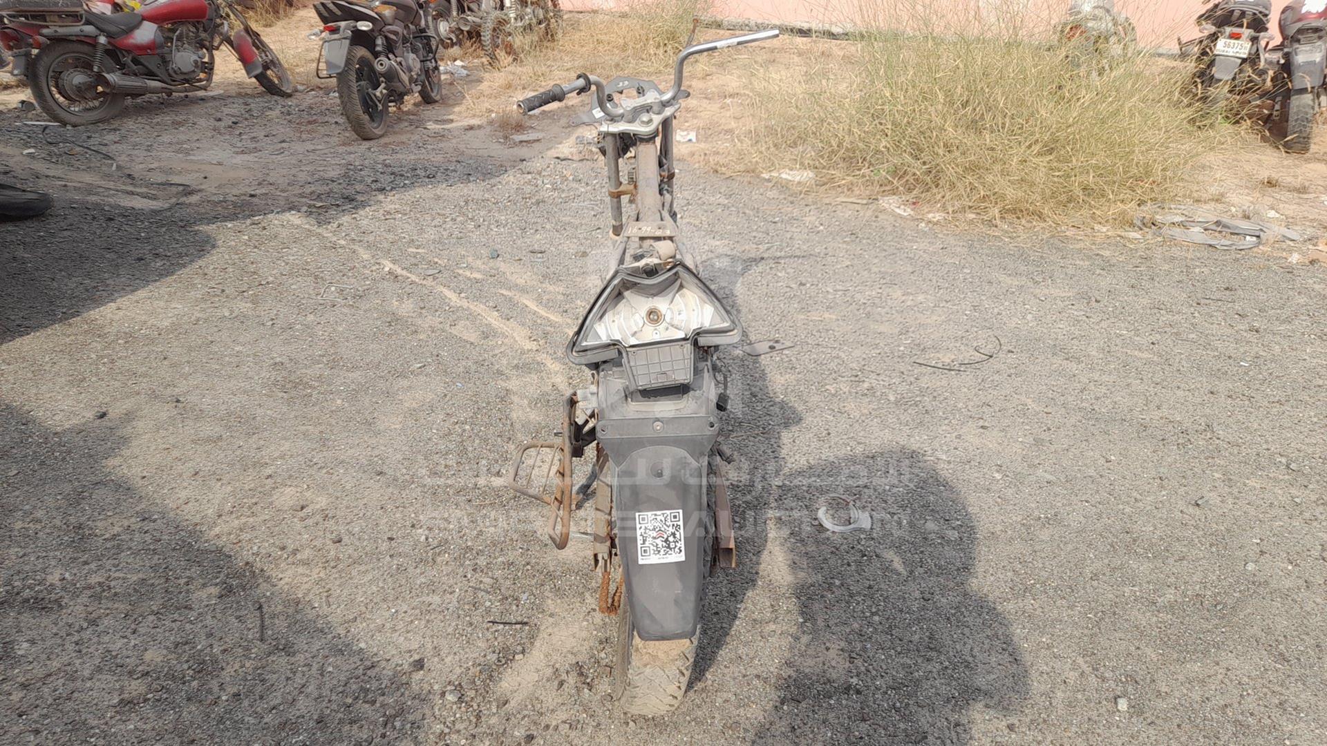 2014 HONDA CBF 150 VIN: ME4KC09CKD8592777